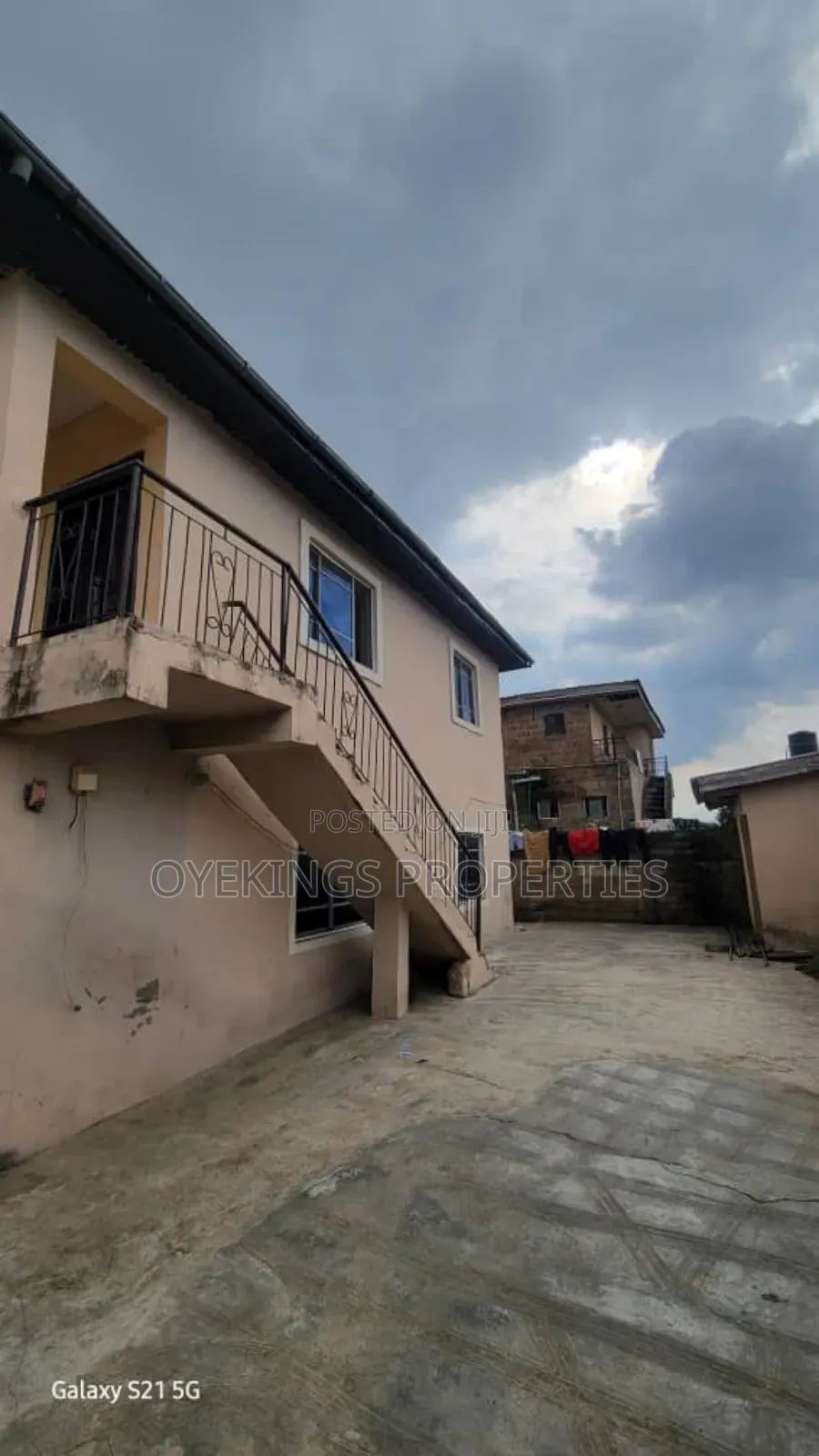 2bdrm Block of Flats in Akinyemi Area, Akala Express for sale