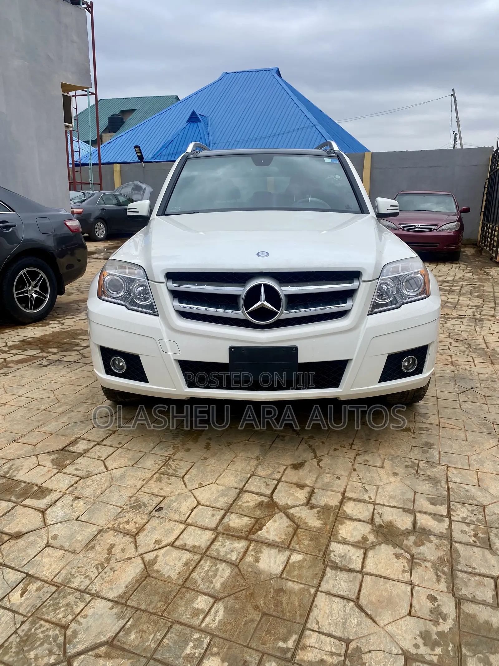 Mercedes-Benz GLK-Class 350 4MATIC 2011 White