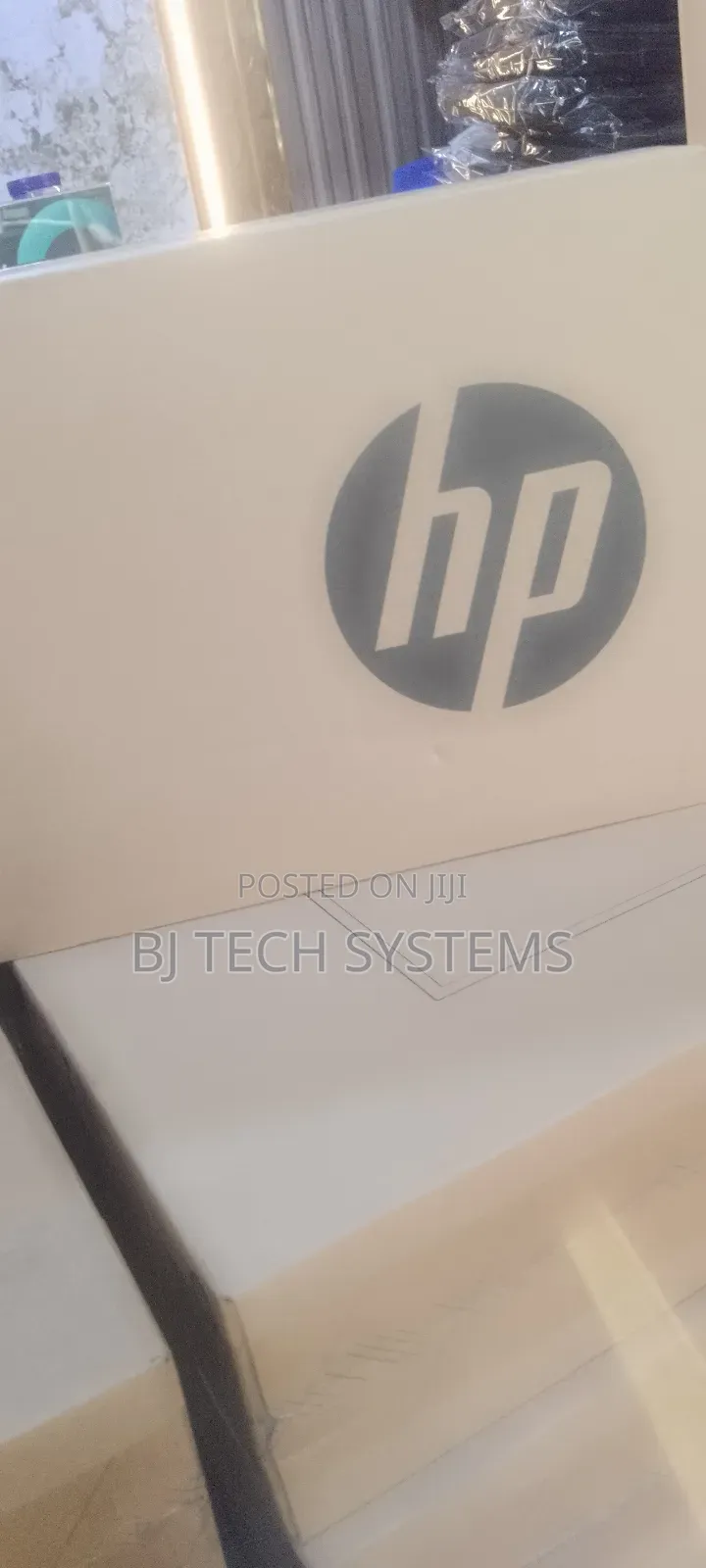 New Laptop HP 250 G10 8GB Intel Core I5 SSD 512GB