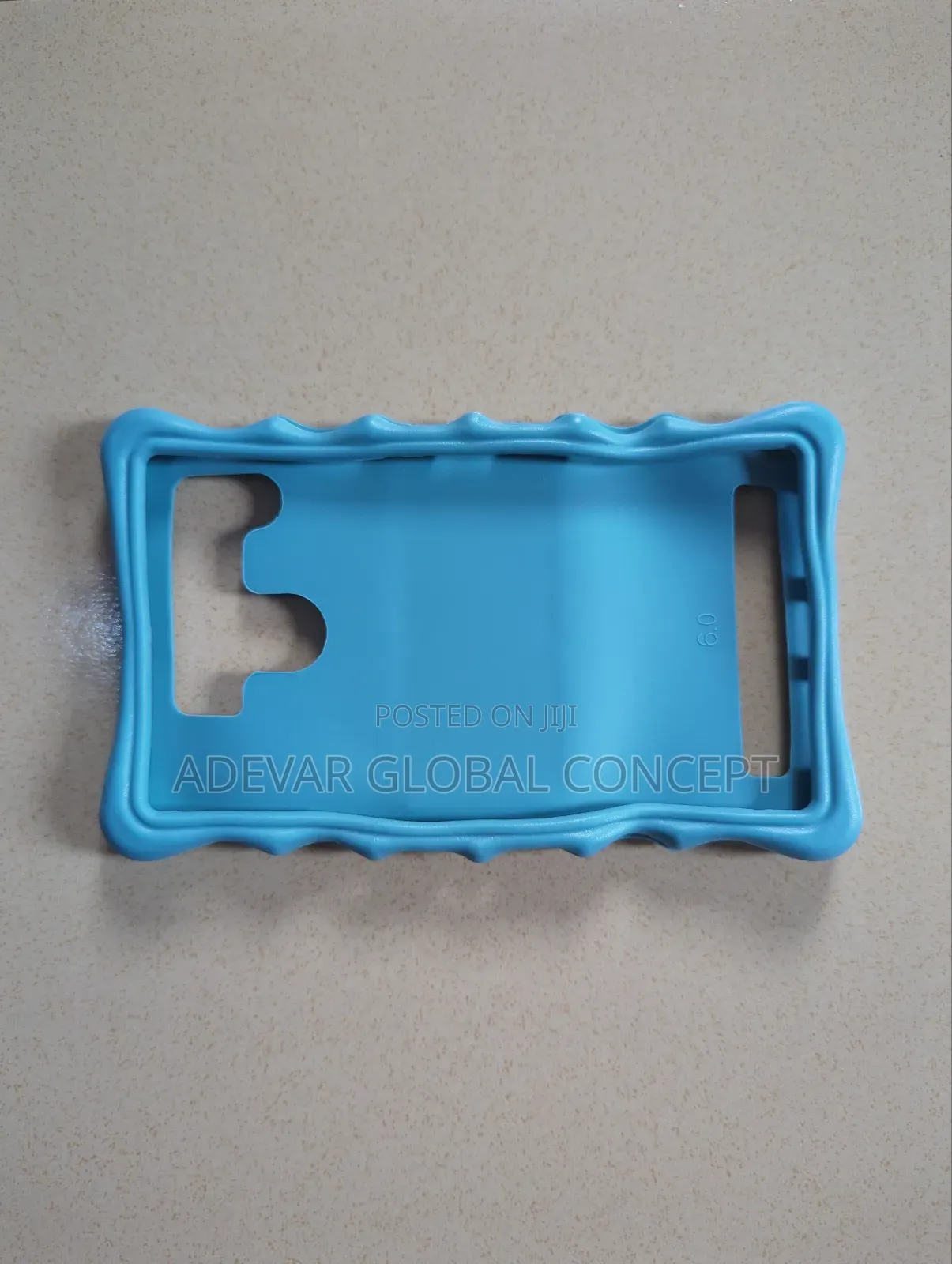 7 Inches Universal Silicone Pouch for Kids Tablets Case Cover + Stand