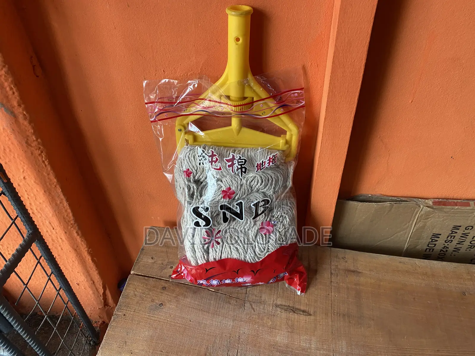 Industrial Mop With Iron