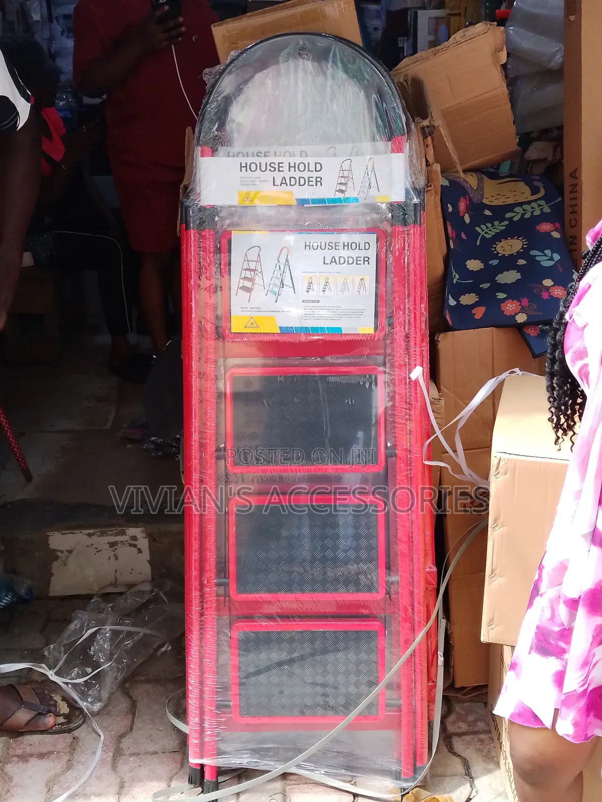 Multifunctional Foldable Ladder