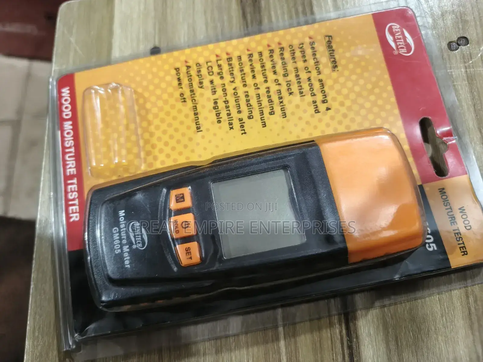 Wood Moisture Meter.