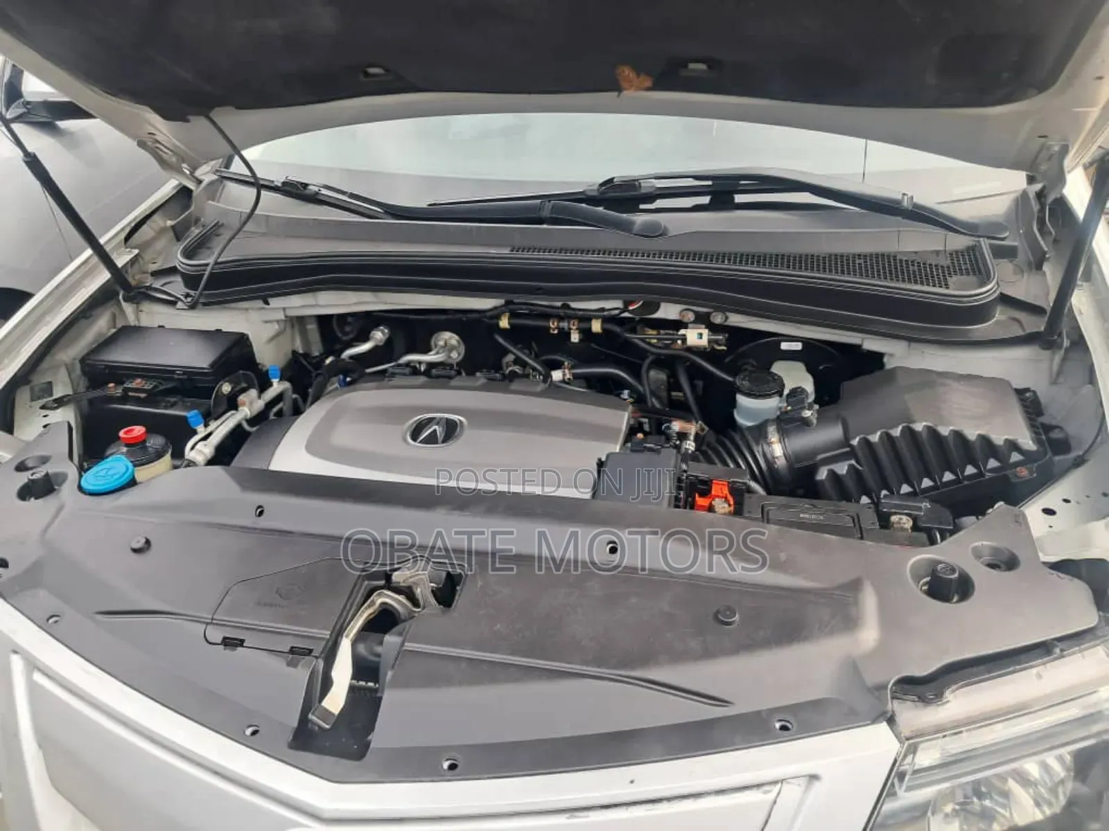 Acura MDX SUV 4dr AWD (3.7L 6cyl 6A) 2013 Silver
