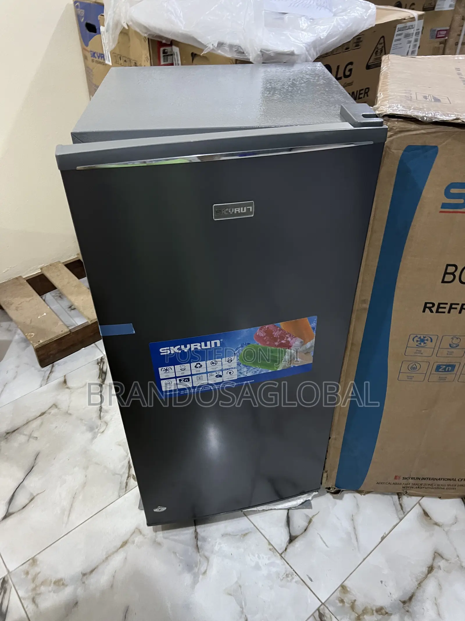 Skyrun 160l Refrigerator – Reliable Daily Use Fridg