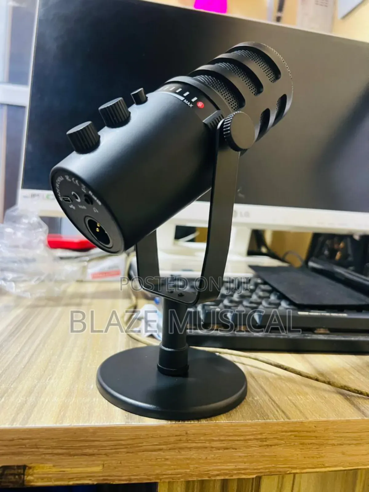 Blaze Podcast Microphone 