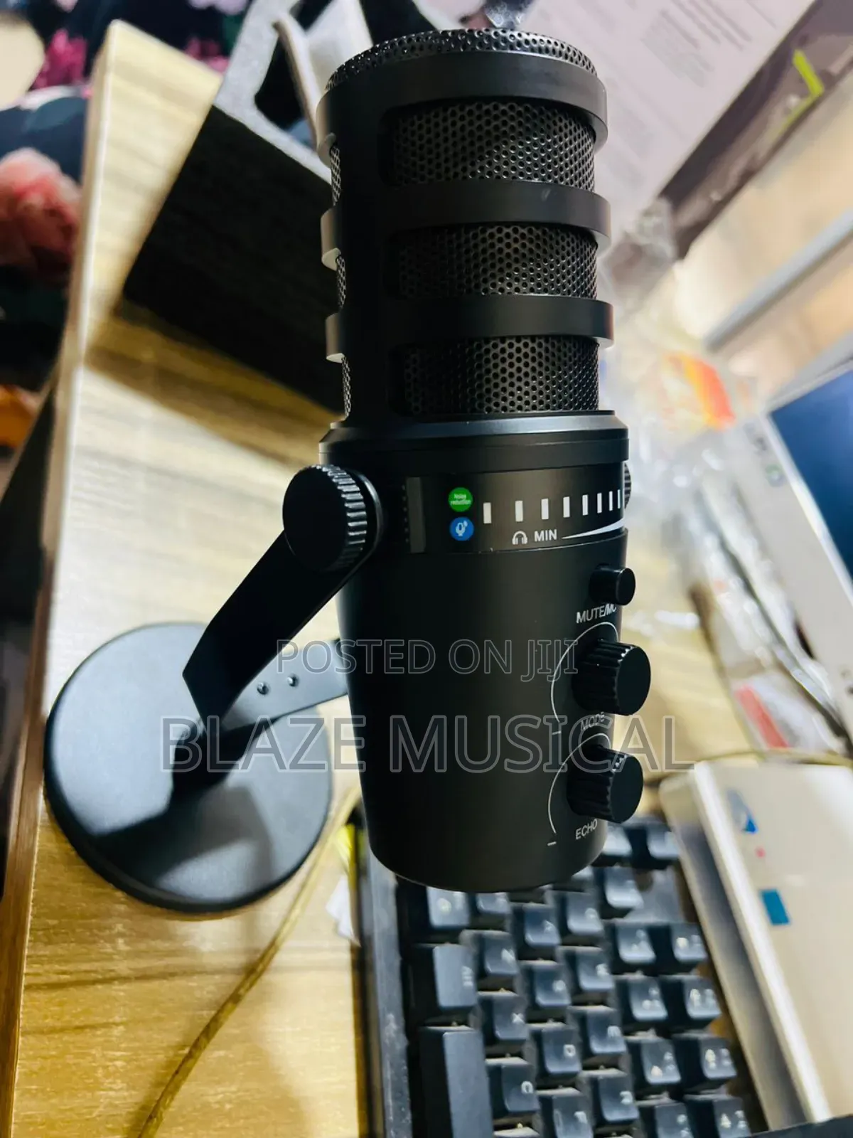 Blaze Podcast Microphone 