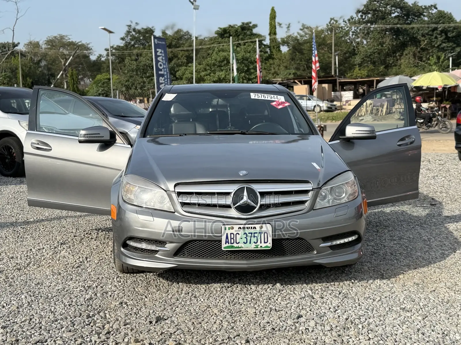 Mercedes-Benz C300 2011 Gray