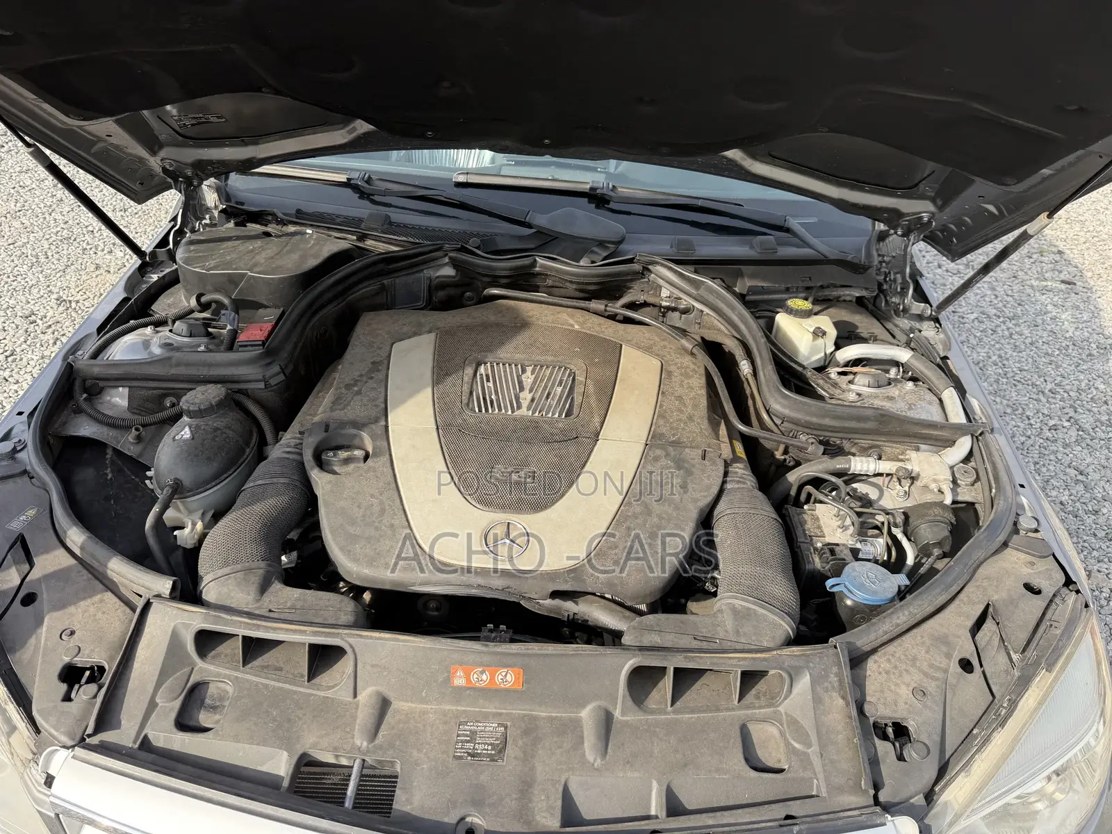 Mercedes-Benz C300 2011 Gray