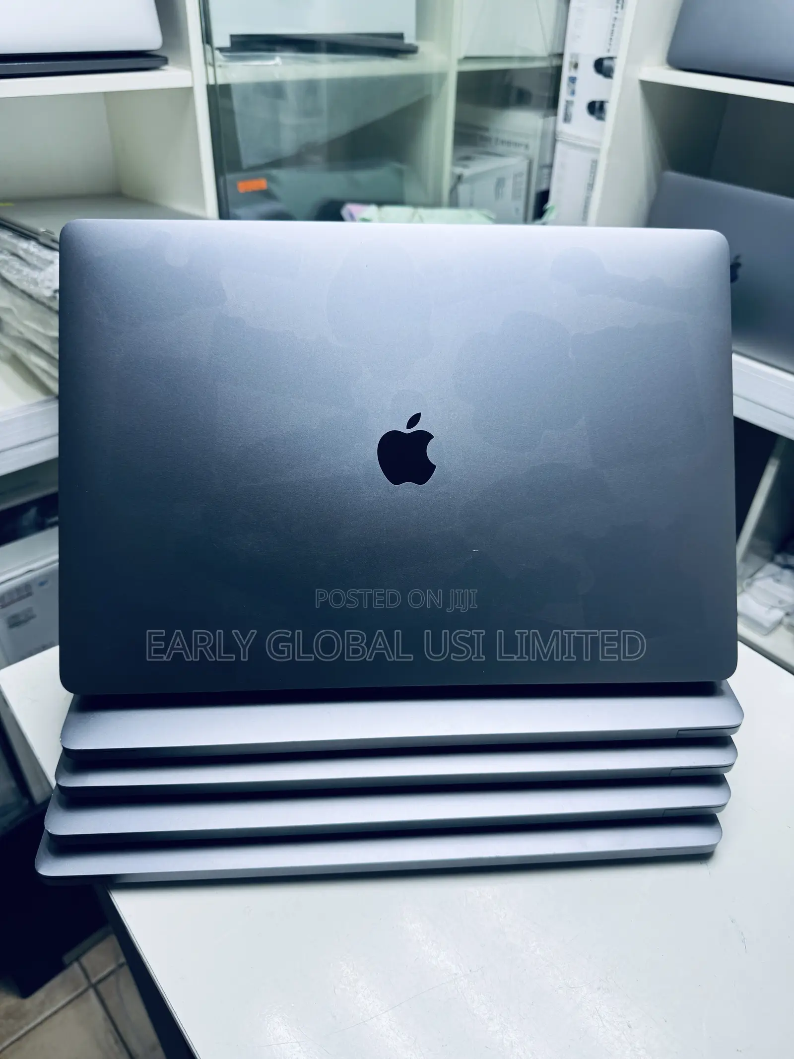Laptop Apple MacBook Pro 2019 16GB Intel Core I7 SSD 512GB