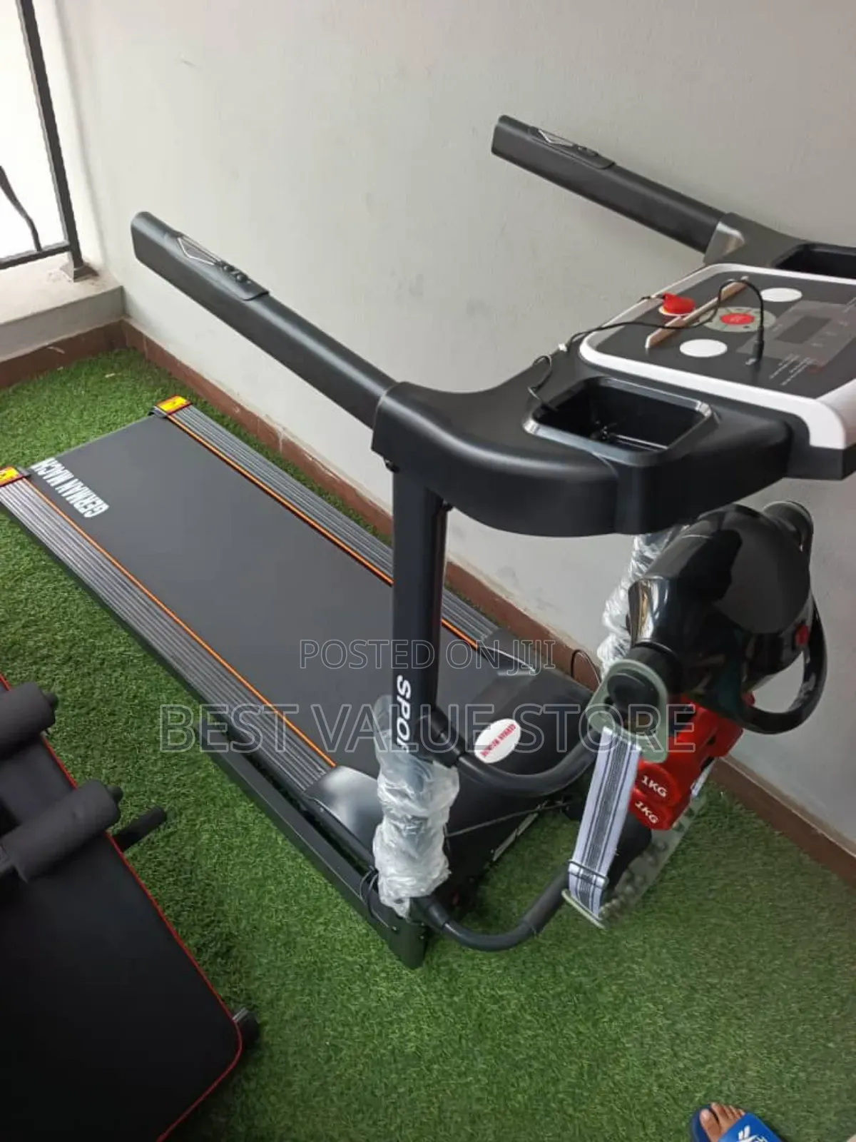 2hp German Machine Treadmill With Massager Dumbbells Twister