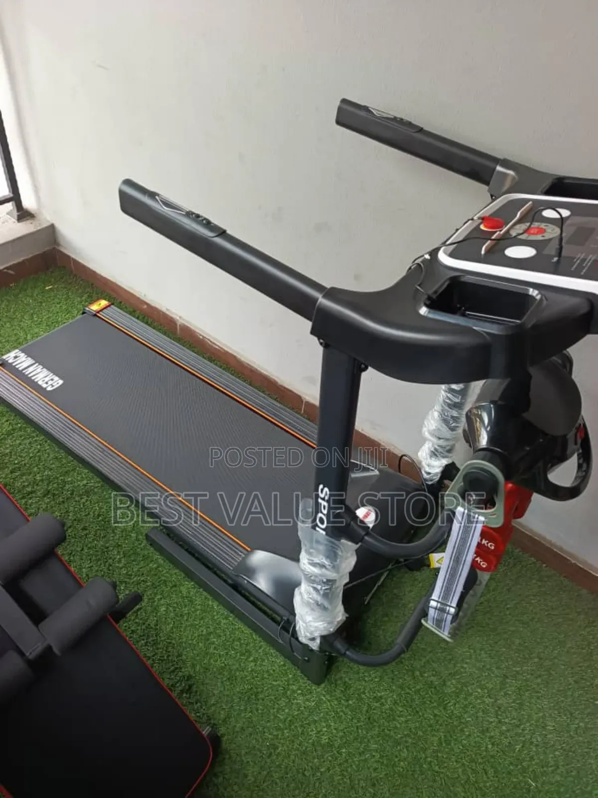 2hp German Machine Treadmill With Massager Dumbbells Twister
