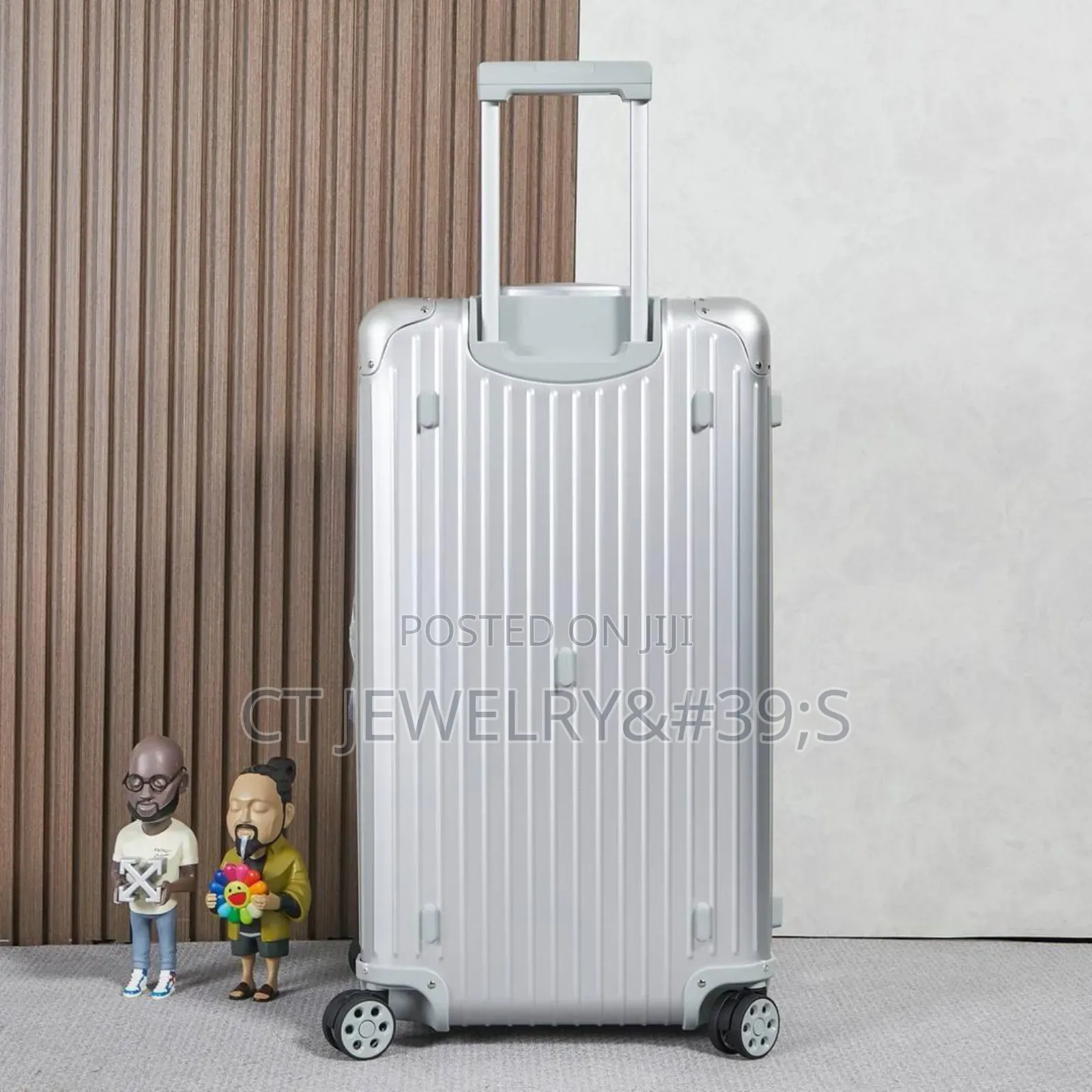 Aluminum Rimowa Classic Check-in Suitcases. High Quality Made