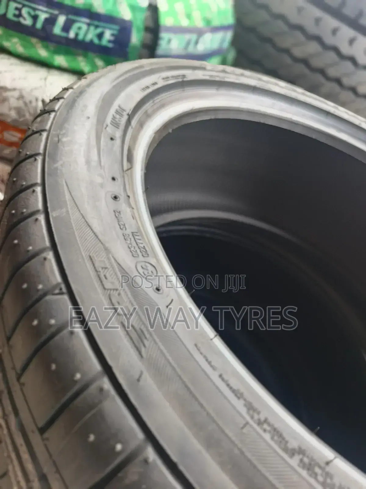 275/40r20 Bridgestone Run Flat and All Kinds Tyres Available