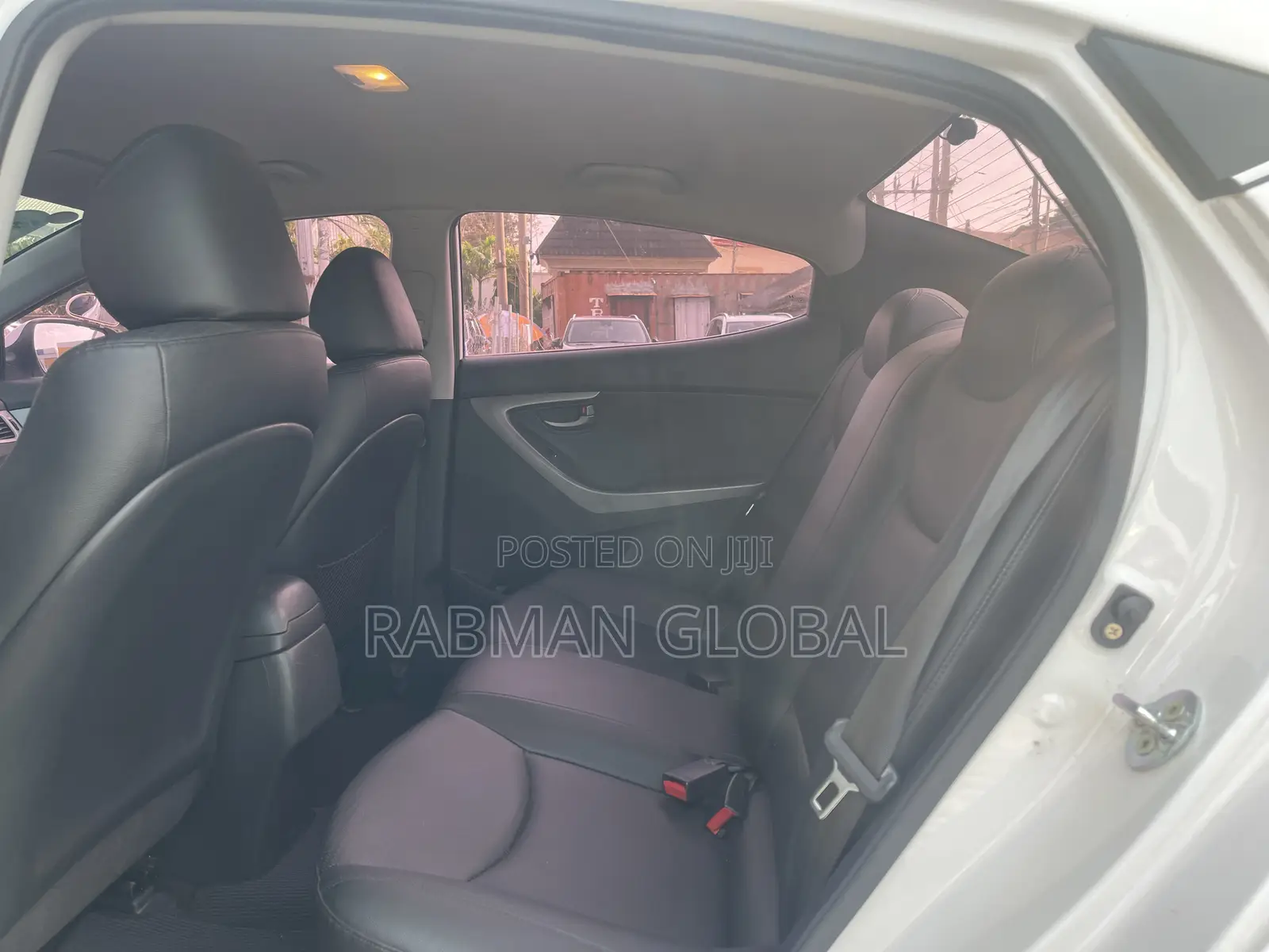 Hyundai Avante 2013 White