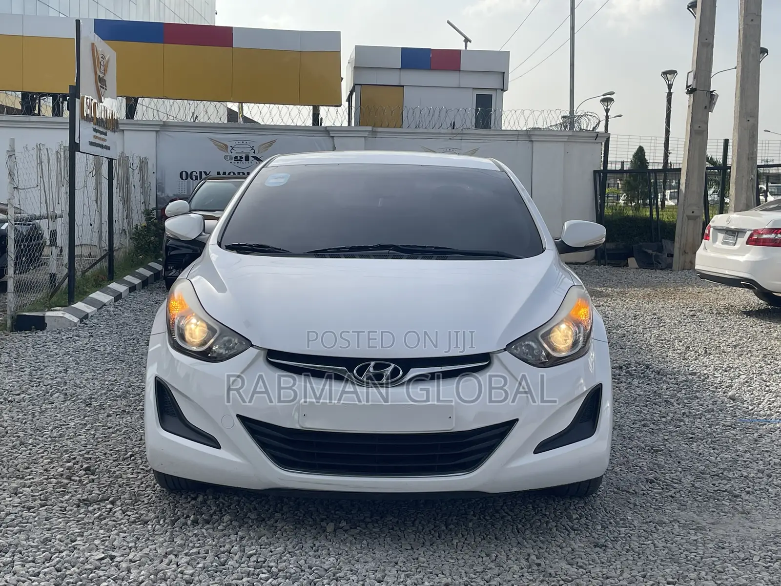 Hyundai Avante 2013 White