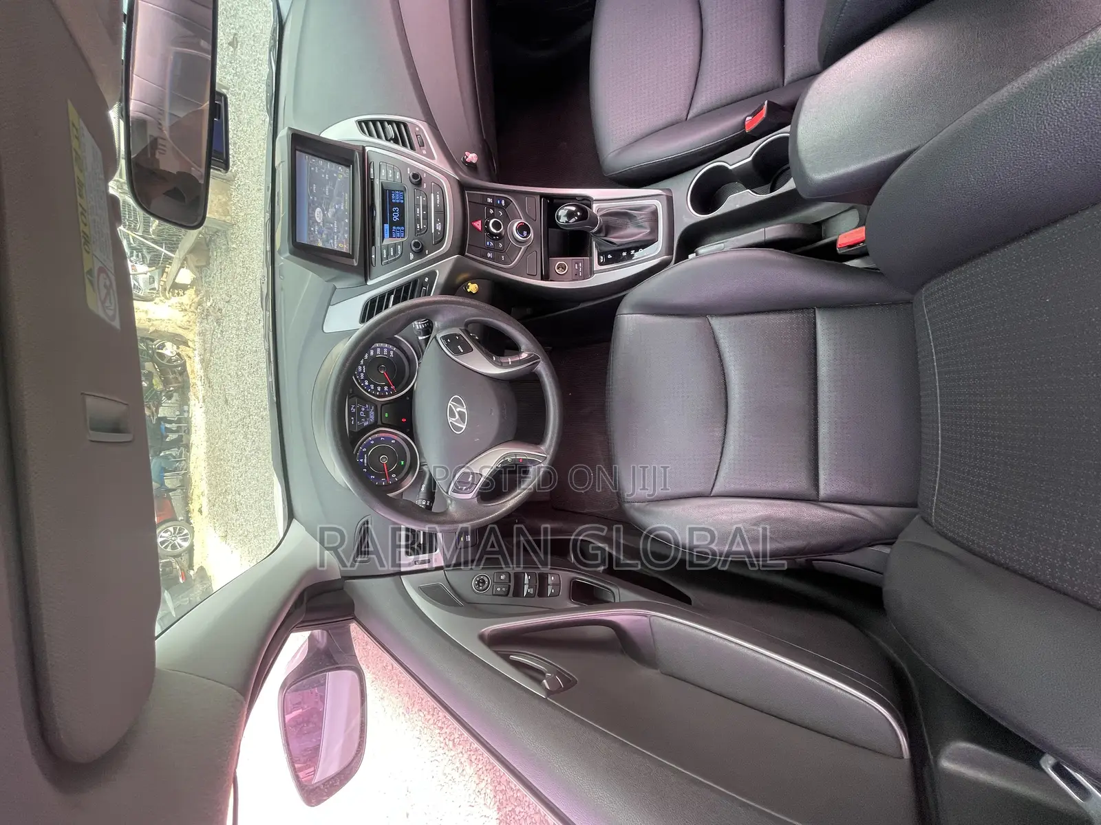 Hyundai Avante 2013 White