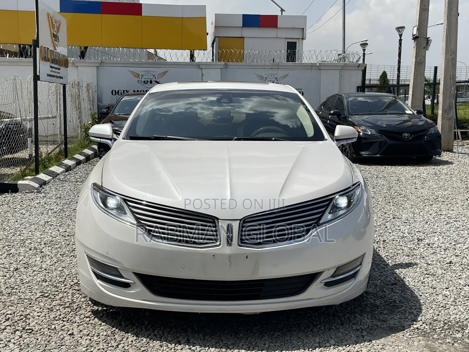 Lincoln MKZ 2015 White