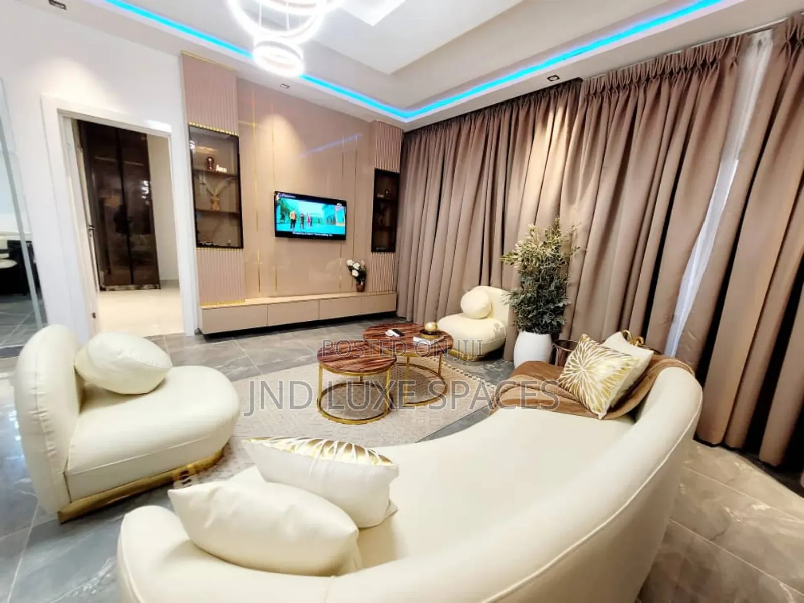 2 Bedroom Fully Furnished Apartment, Parkview Estate.