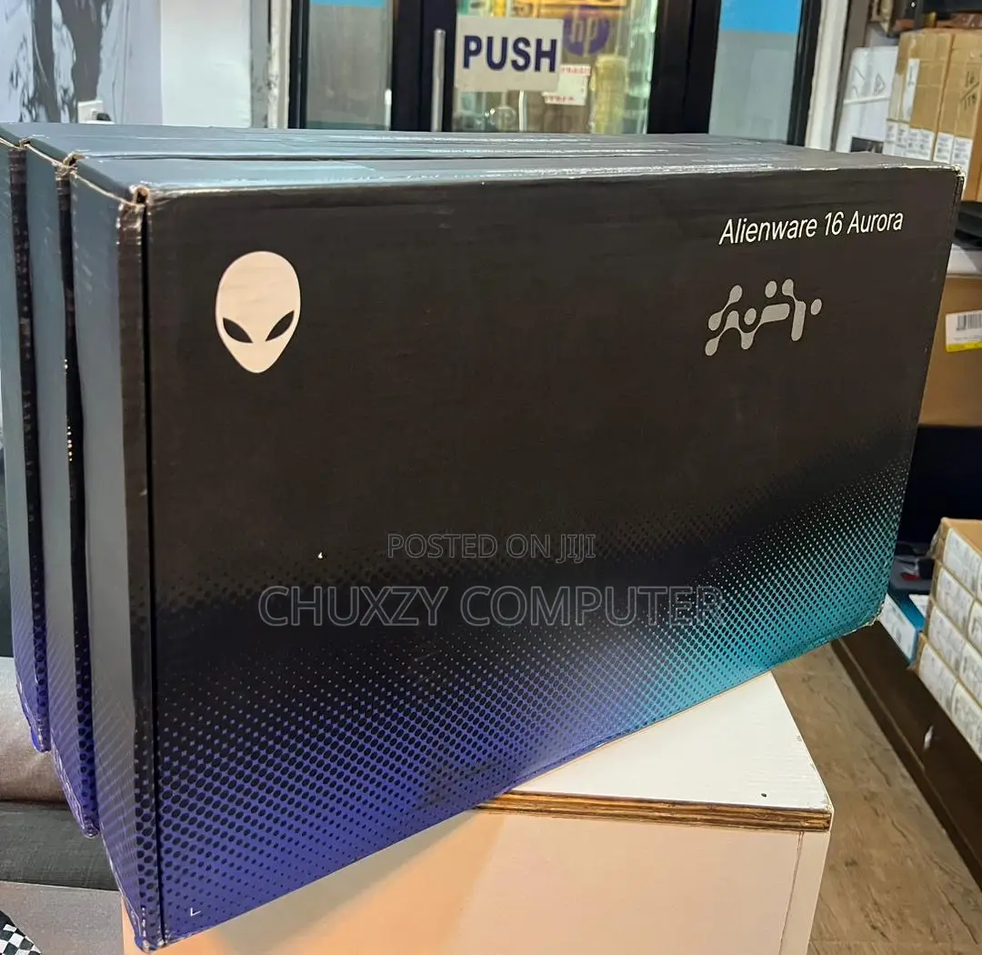 New Laptop Dell Alienware 16 Aurora 32GB Intel Core I7 SSD 1T