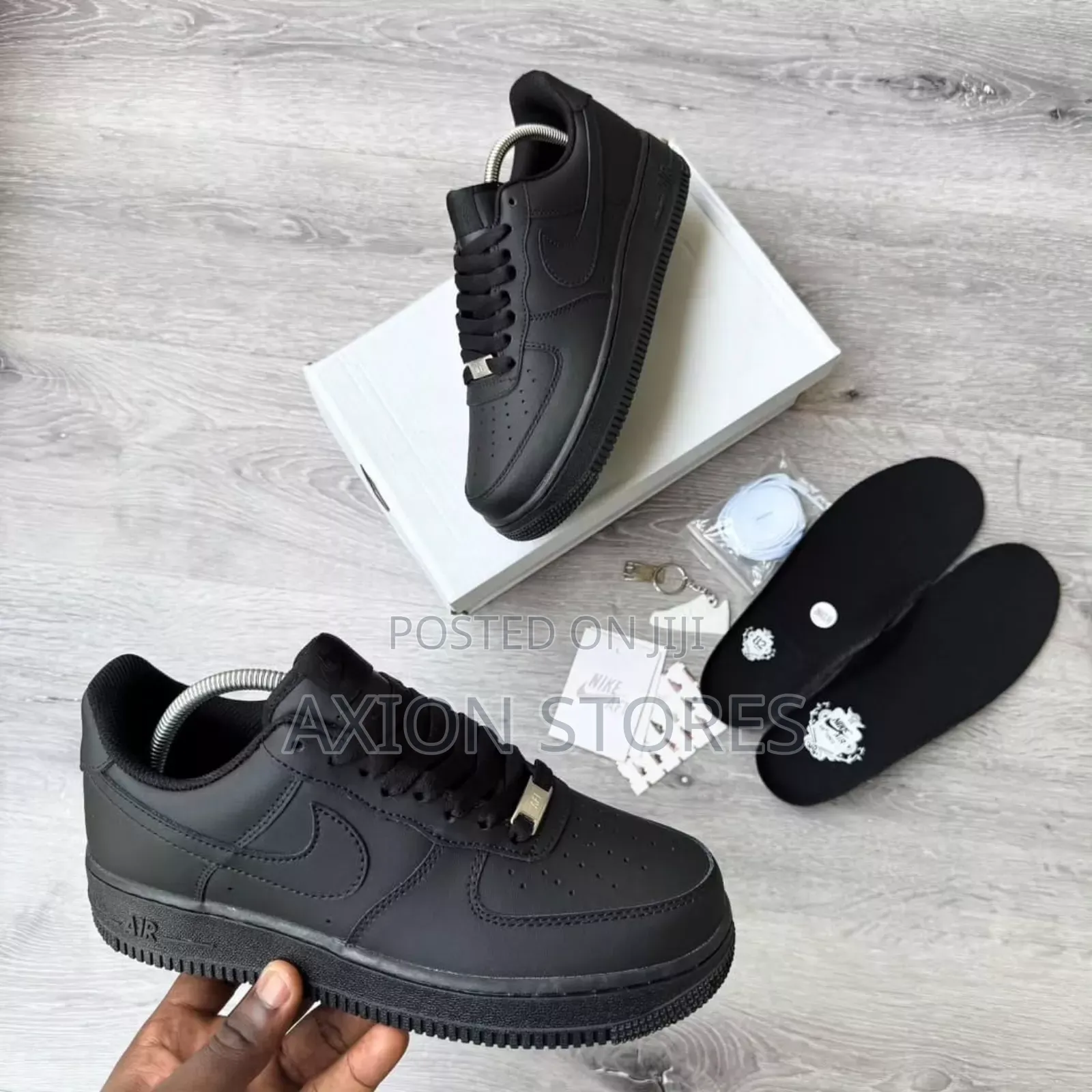 Original Black Nike Air Force One Sneaker
