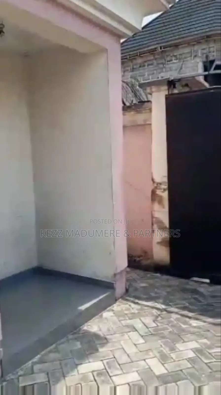 4bdrm Bungalow in Farm Road, Ada for rent