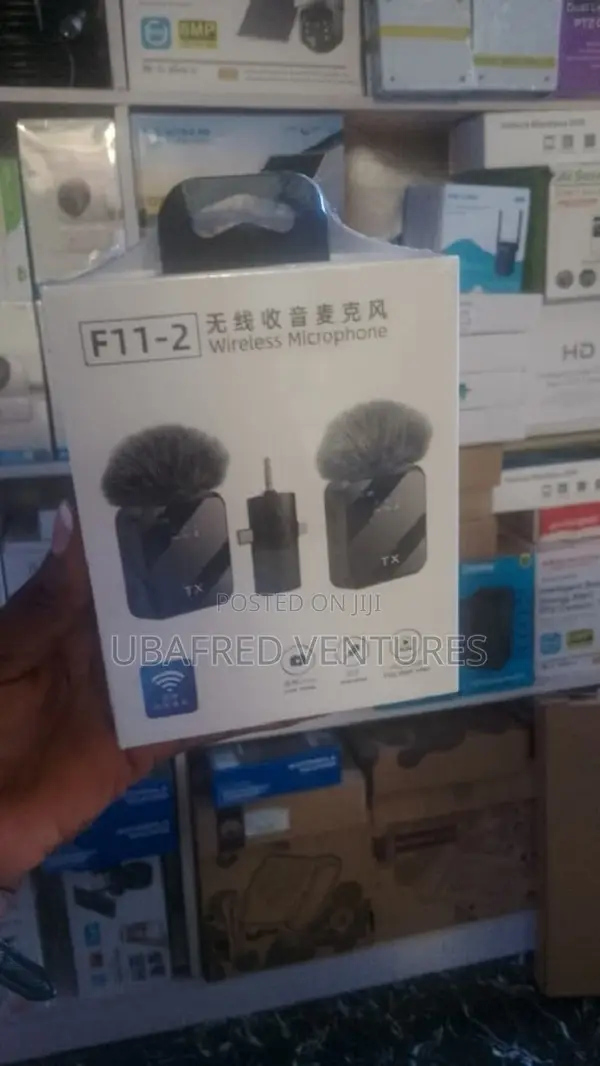 F11-2 Vlogging Wireless Mic Audio for iPhone, Type C and Camera