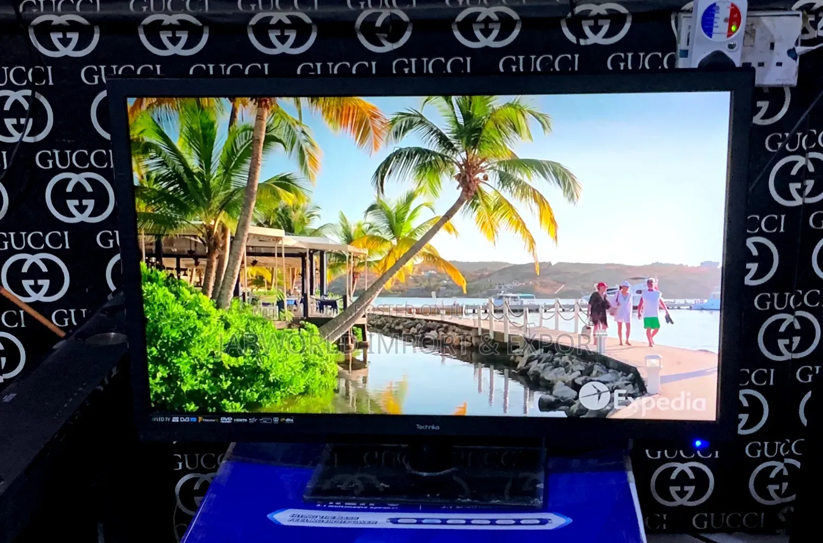Technika 24 Inches Led Tv With Freeview and Side DVD