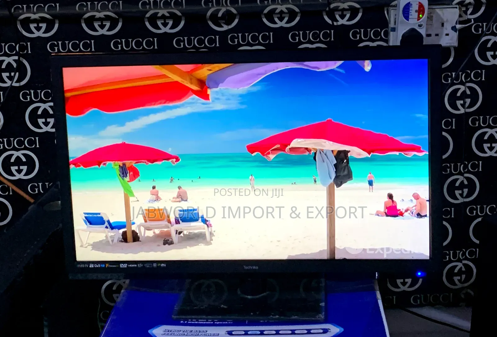 Technika 24 Inches Led Tv With Freeview and Side DVD
