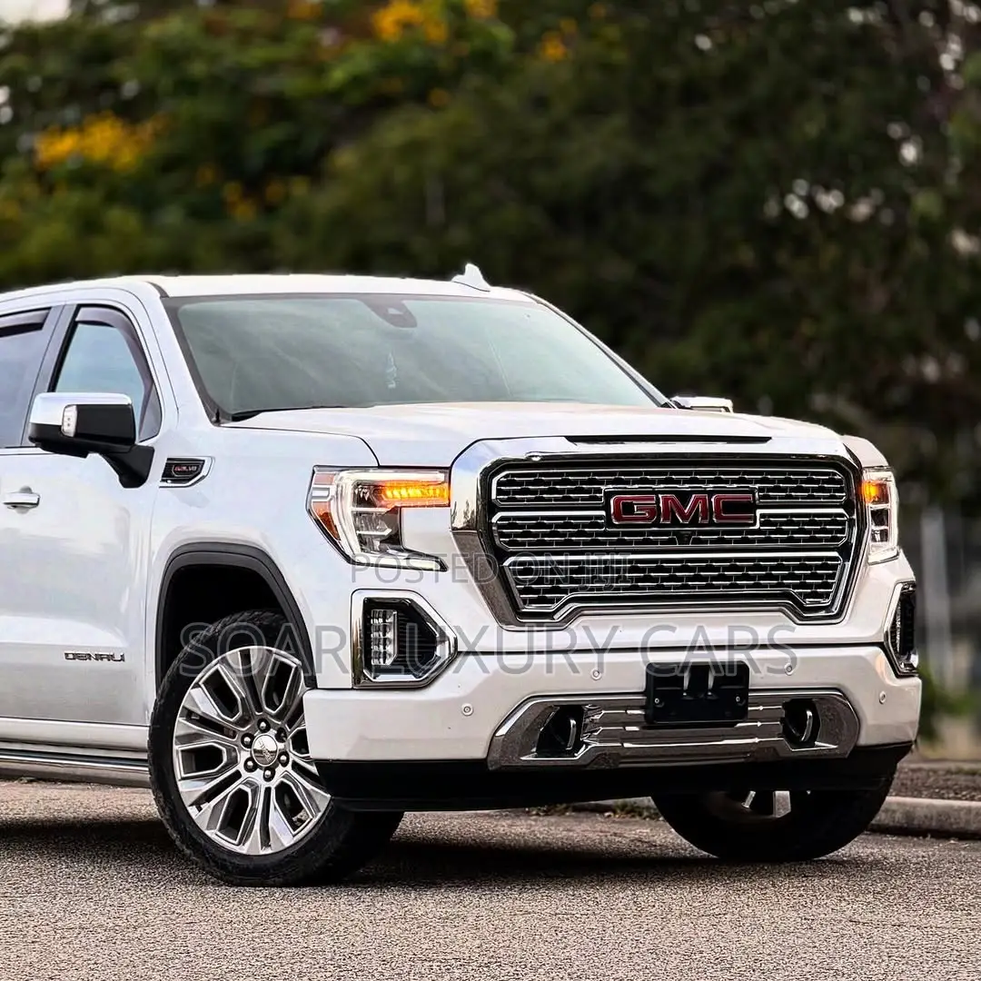 GMC Sierra 2021 White