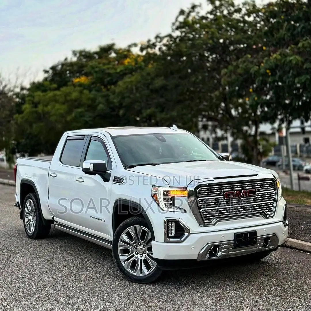 GMC Sierra 2021 White