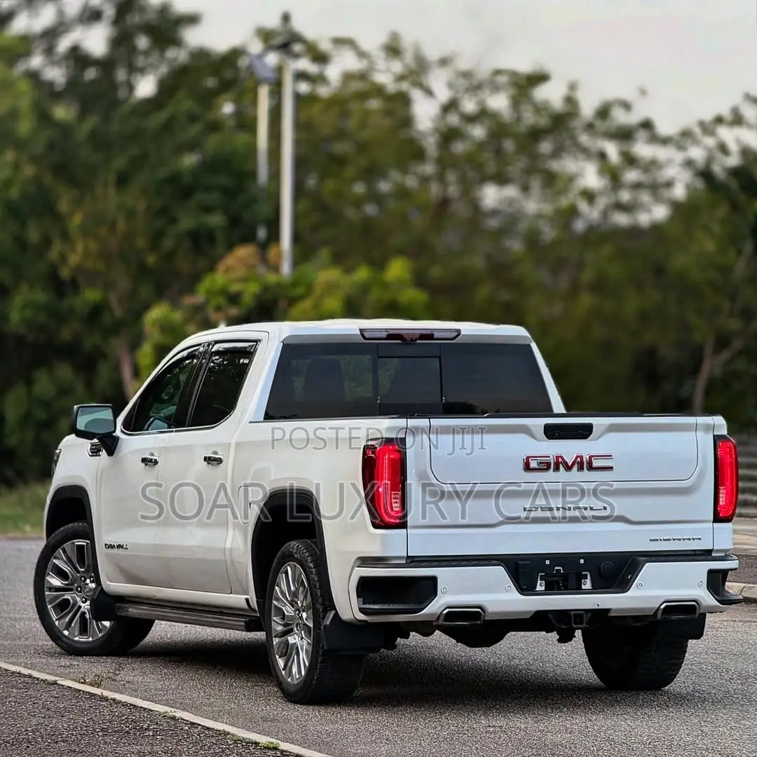 GMC Sierra 2021 White