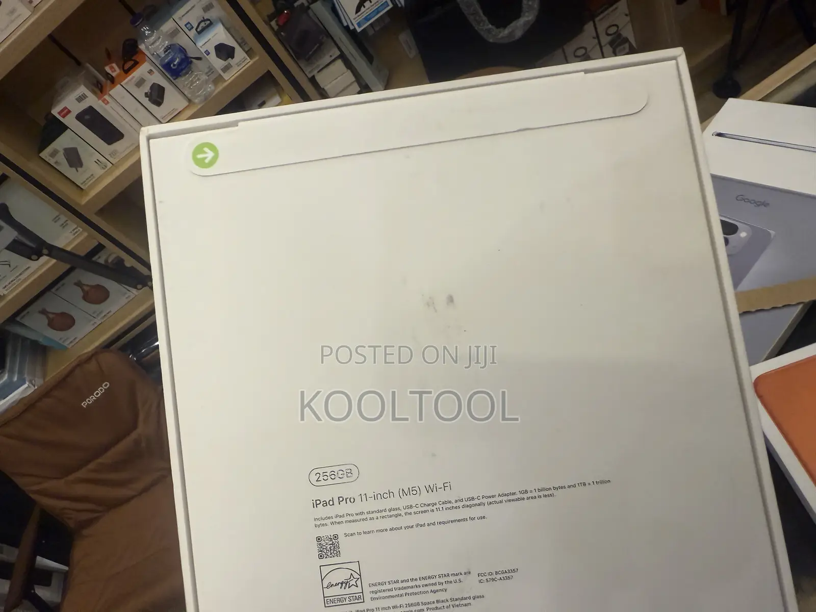 New Apple iPad (2025) 256 GB Gray