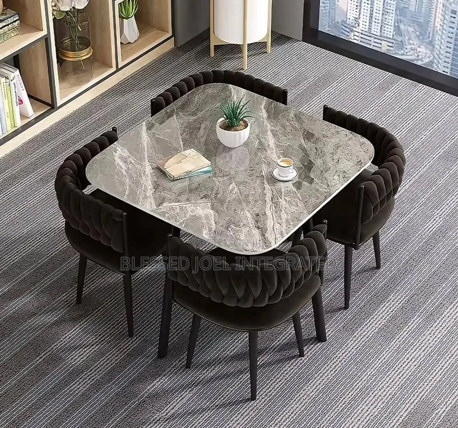 Portable Dinning Table With Chairs