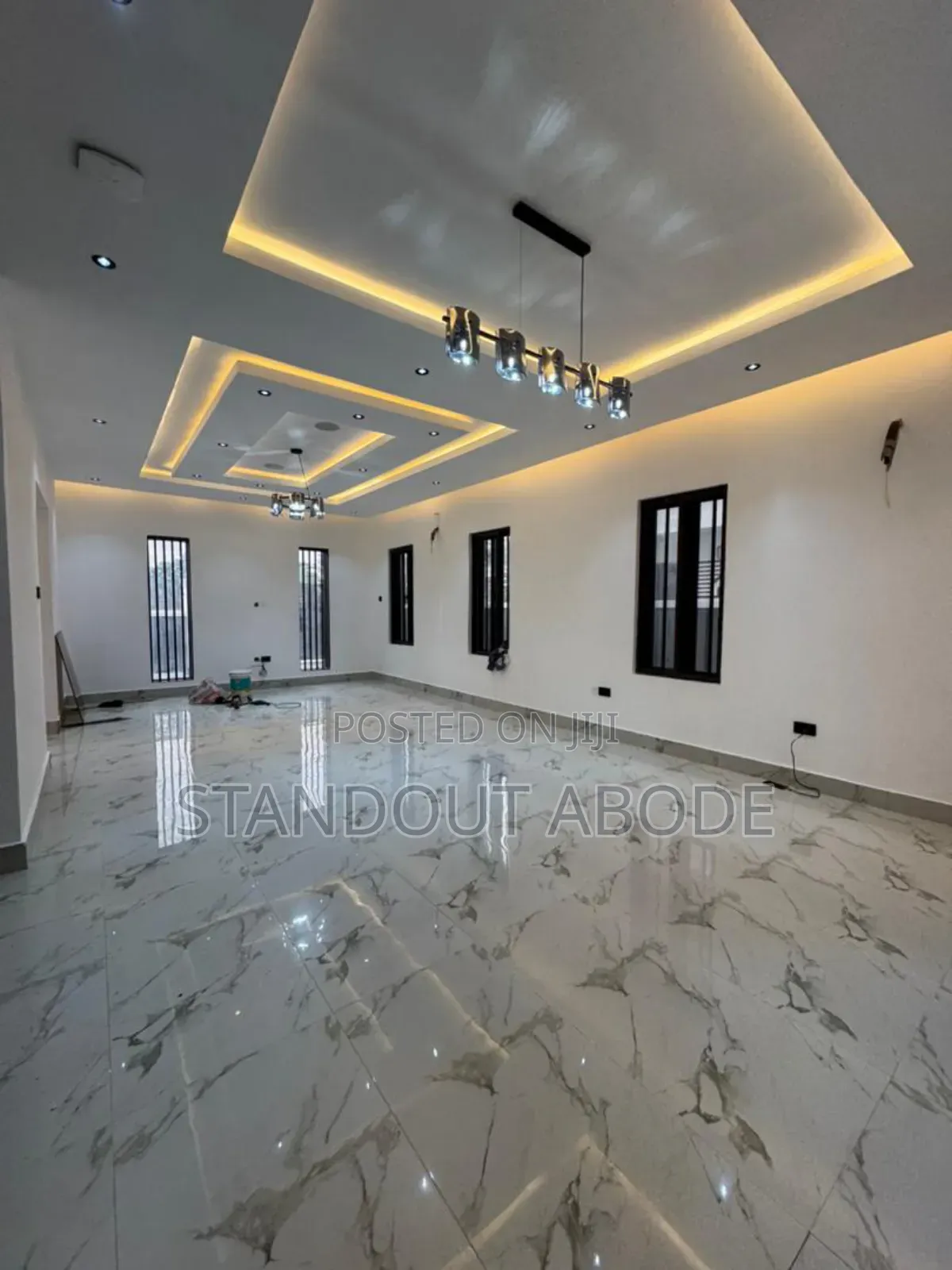 5bdrm Duplex in Inside An Estate, Ikeja GRA for sale
