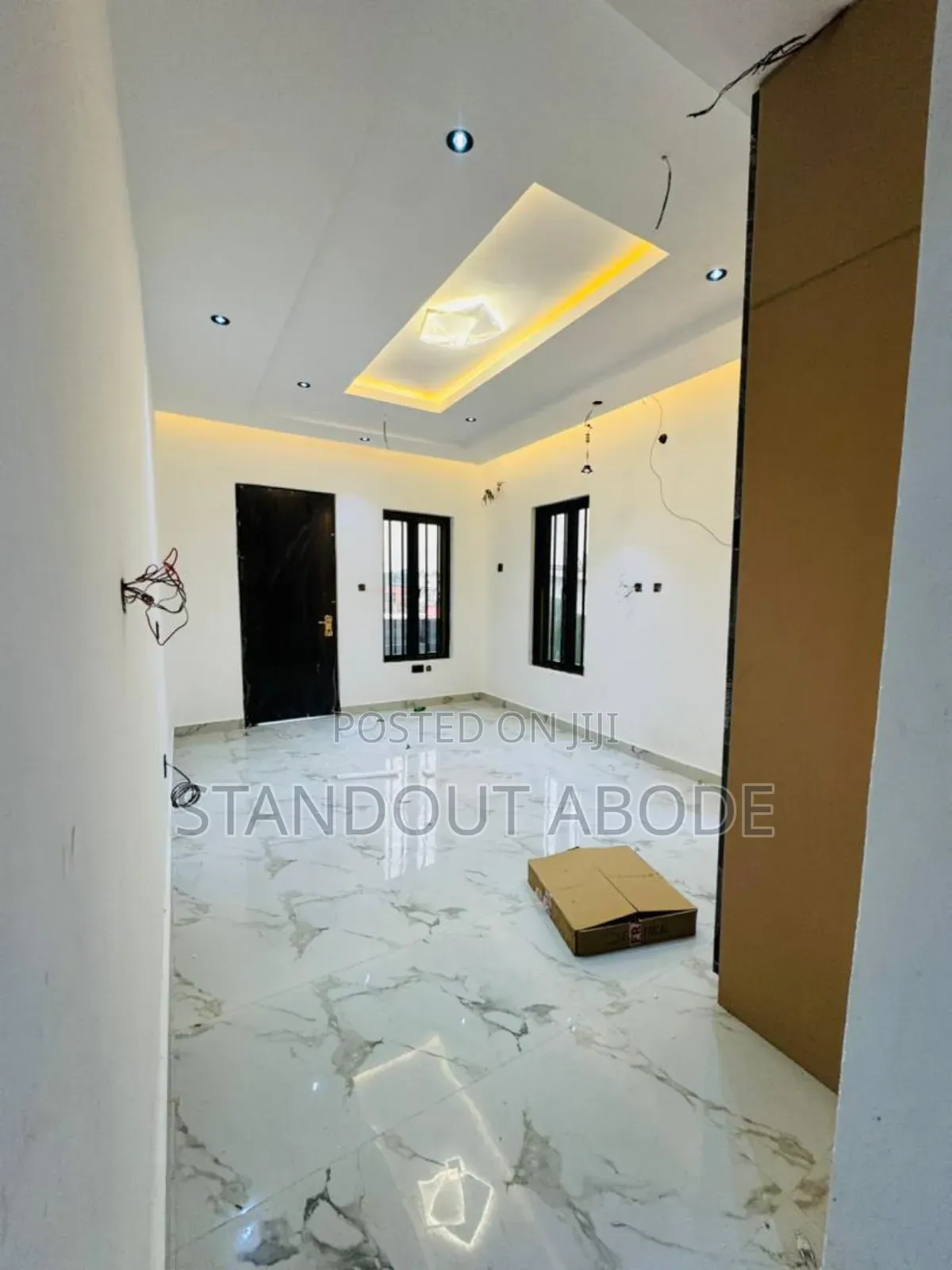 5bdrm Duplex in Inside An Estate, Ikeja GRA for sale