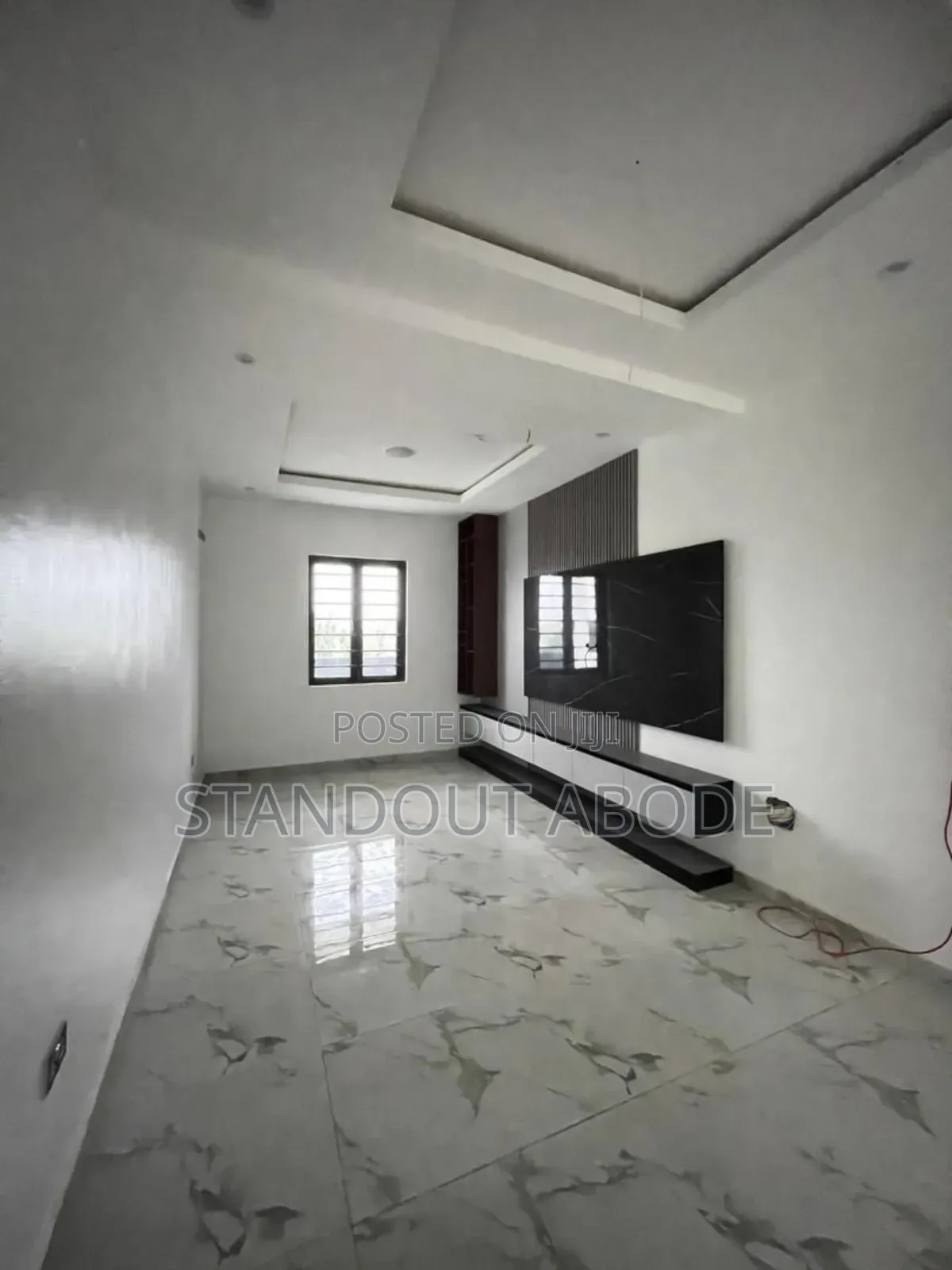 4bdrm Duplex in Inside An Estate, Surulere for sale