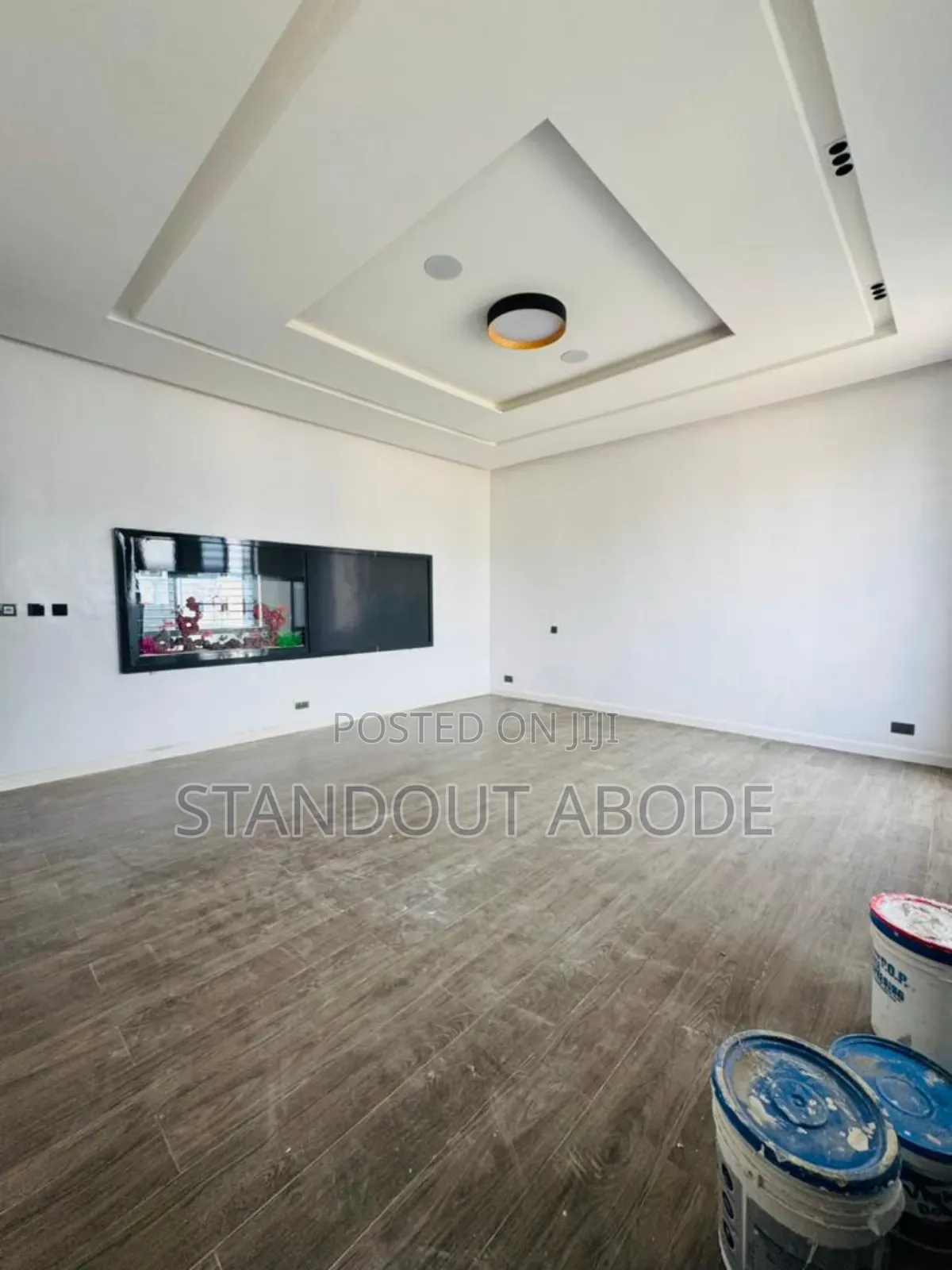 5bdrm Duplex in Inside An Estate, Ikeja GRA for sale