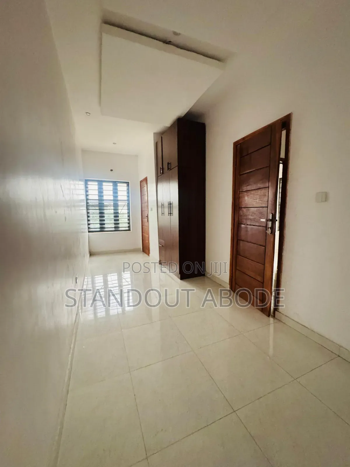 4bdrm Duplex in Inside An Estate, Ogba for sale