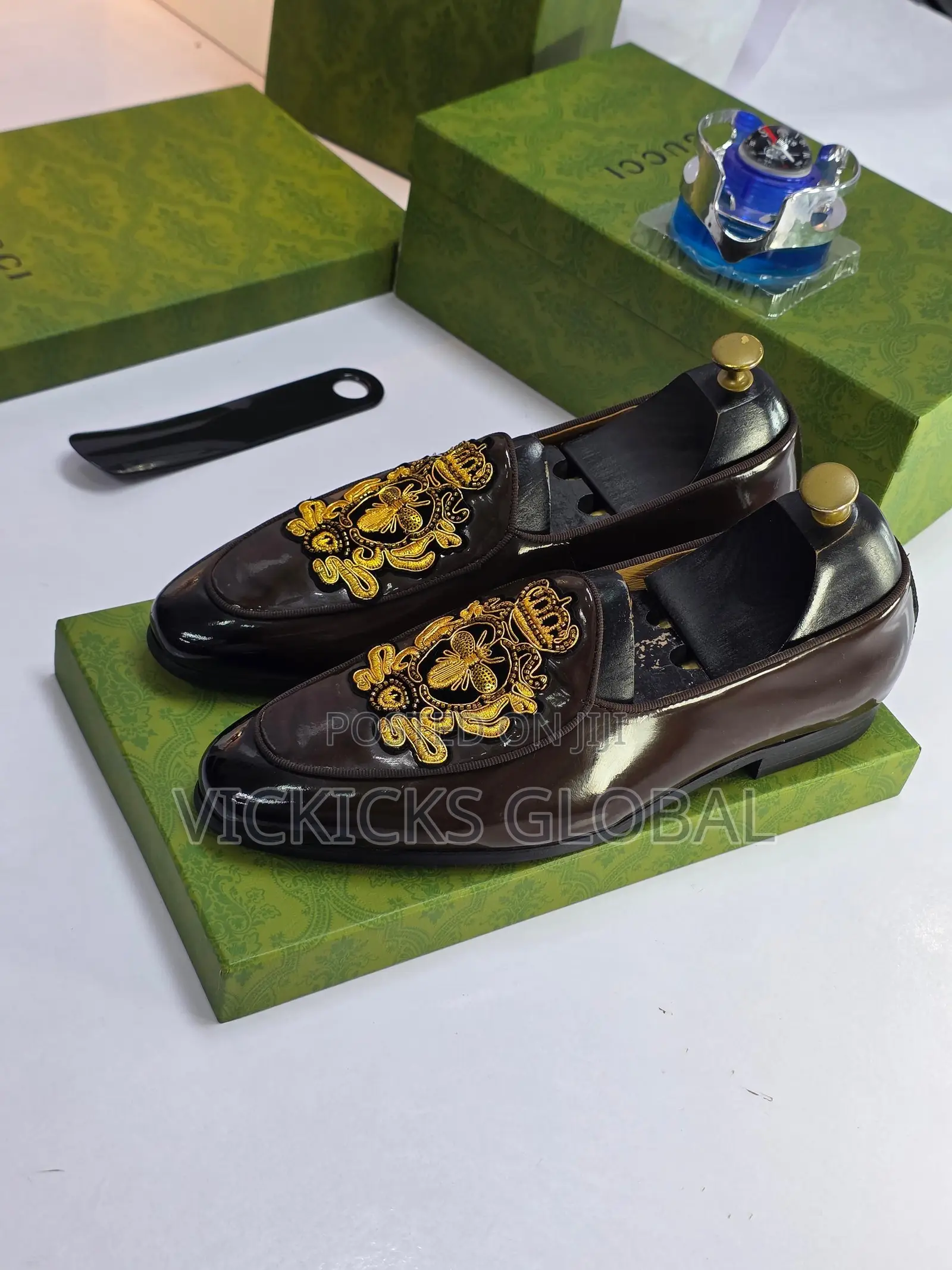 Gucci Glossy Leather Shoes