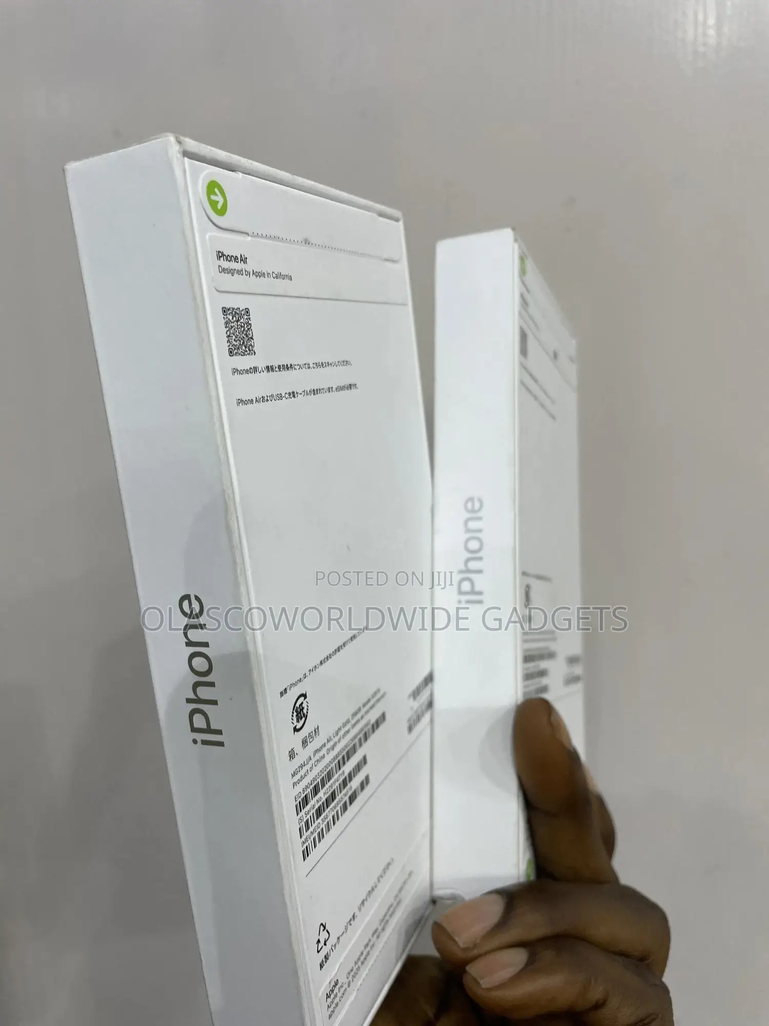 New Apple iPhone Air 256 GB Gold