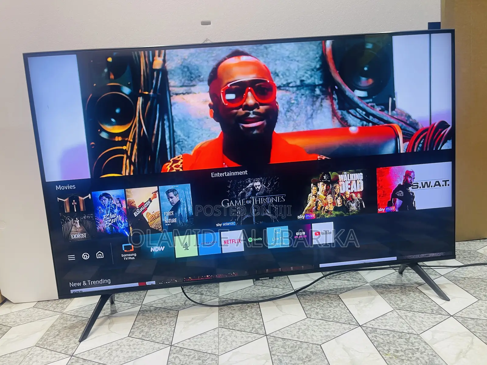 Samsung Crystal Uhd 43” Frameless Smart Processor Hdr10+ Smart Apps