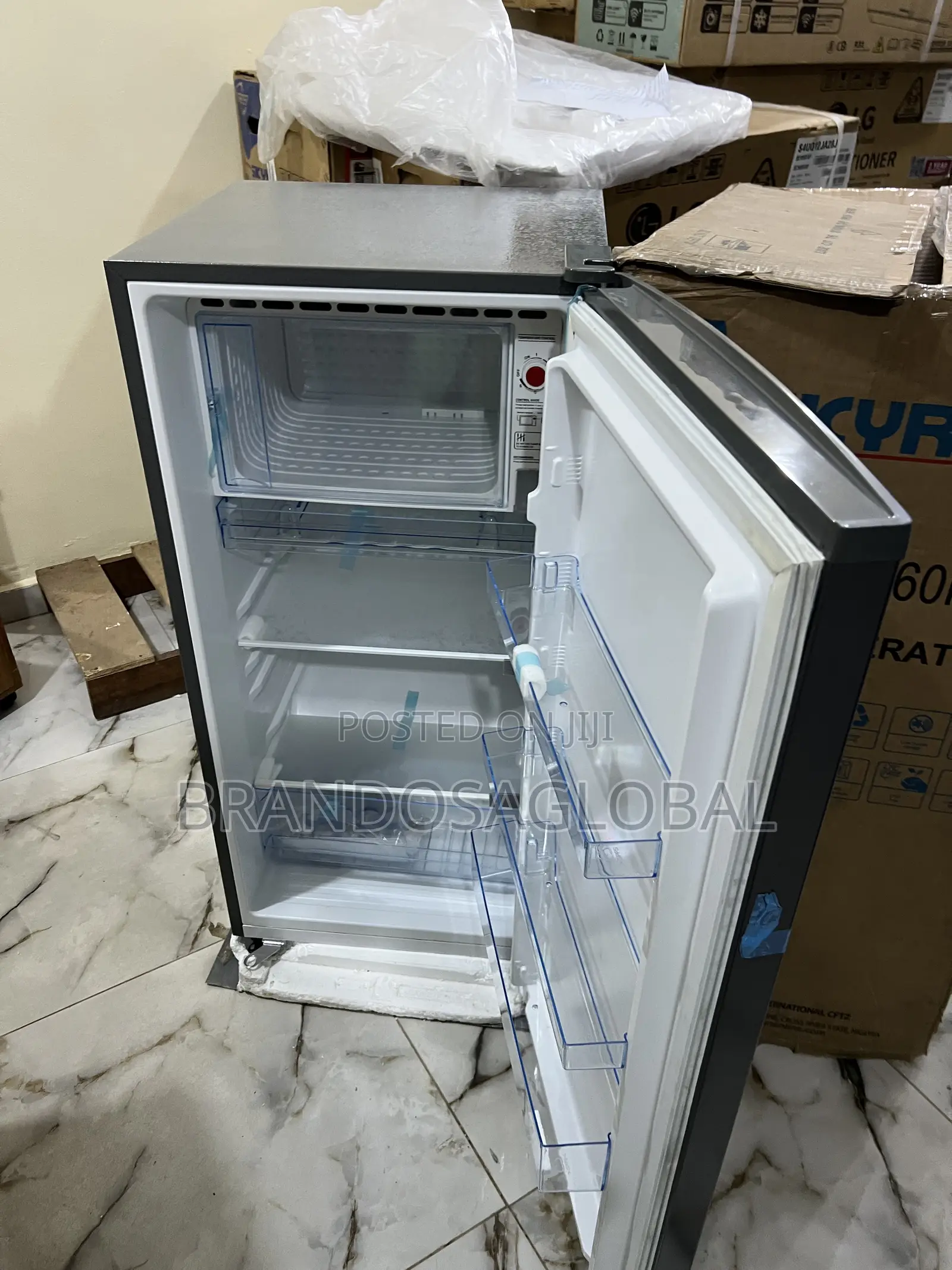 Skyrun 160l Refrigerator – Silent Running Compact Fridge