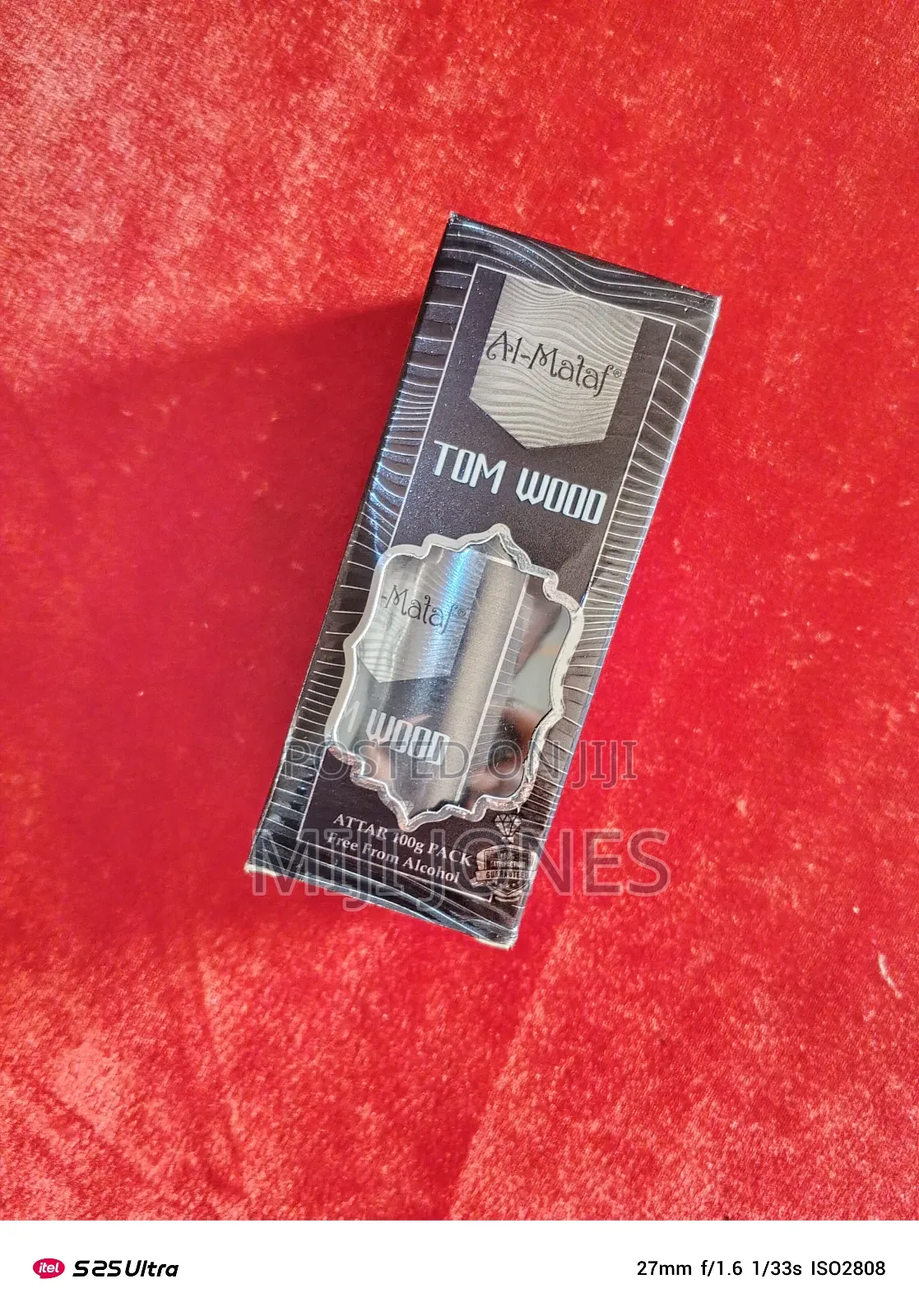 "Tom Wood Perfume Oil - Timeless Elegance In A Bottle"