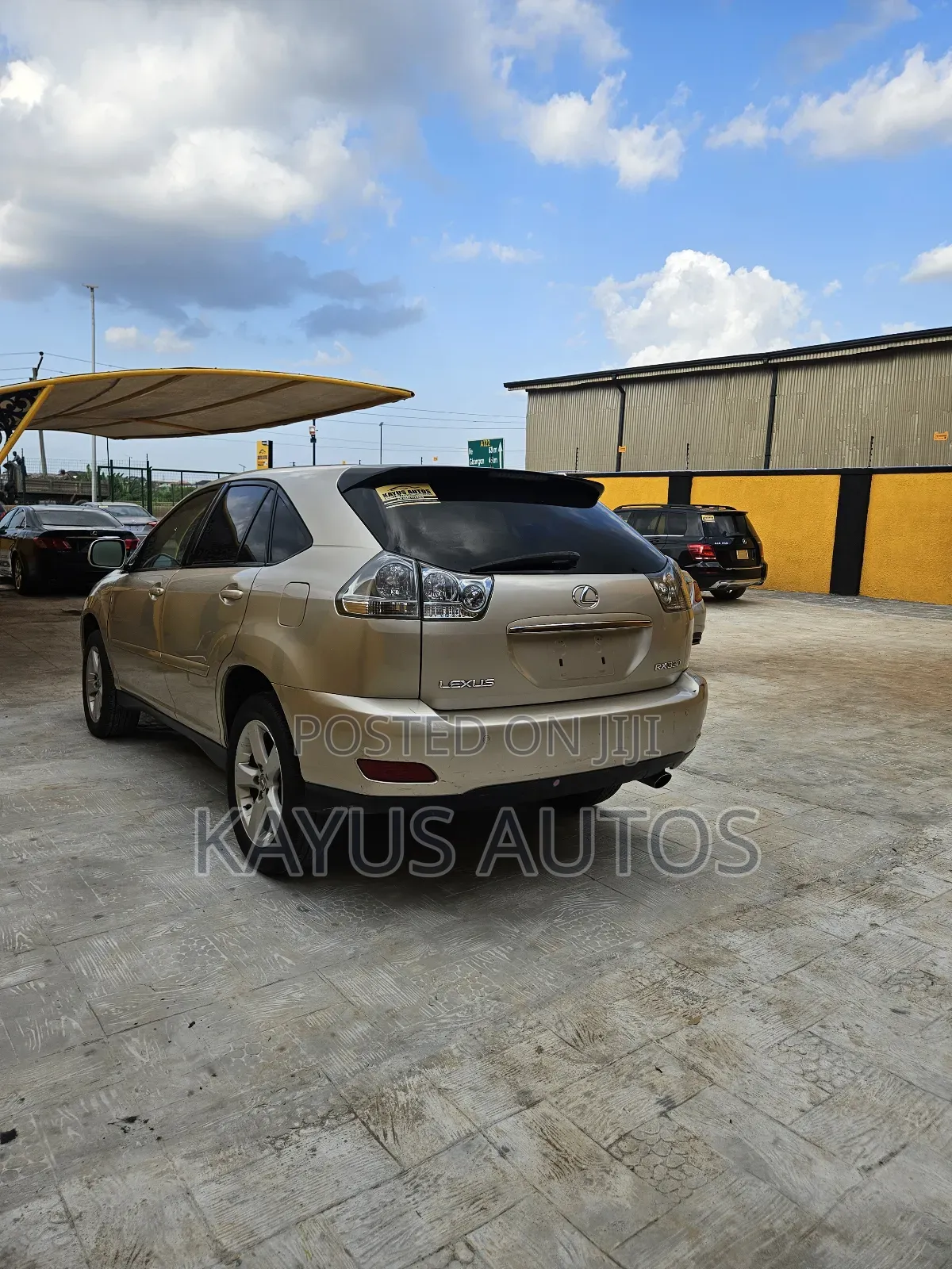 Lexus RX 330 2006 Gold