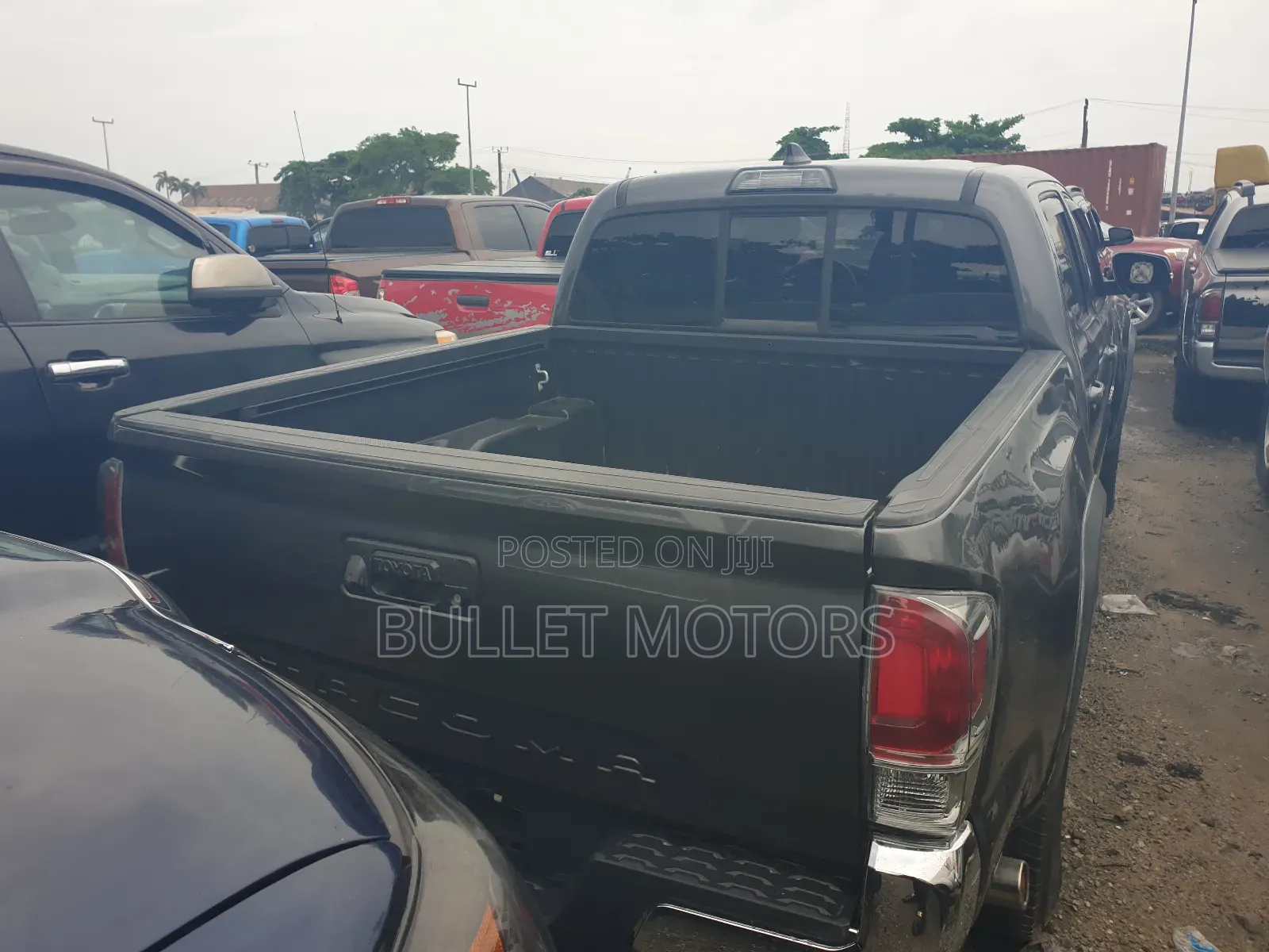 Toyota Tacoma 4dr Double Cab 2016 Black