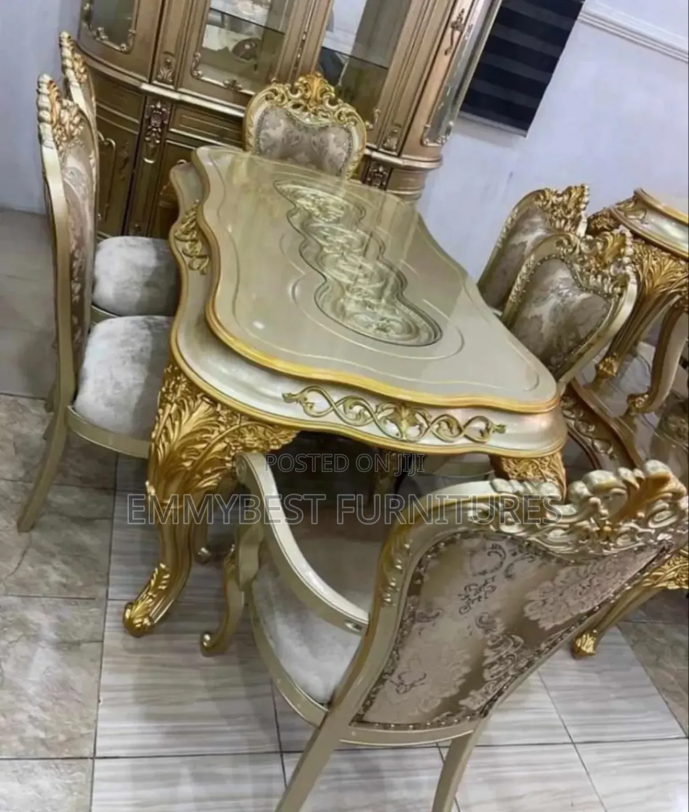 Classic Royal Design Turkish Dinning Set.