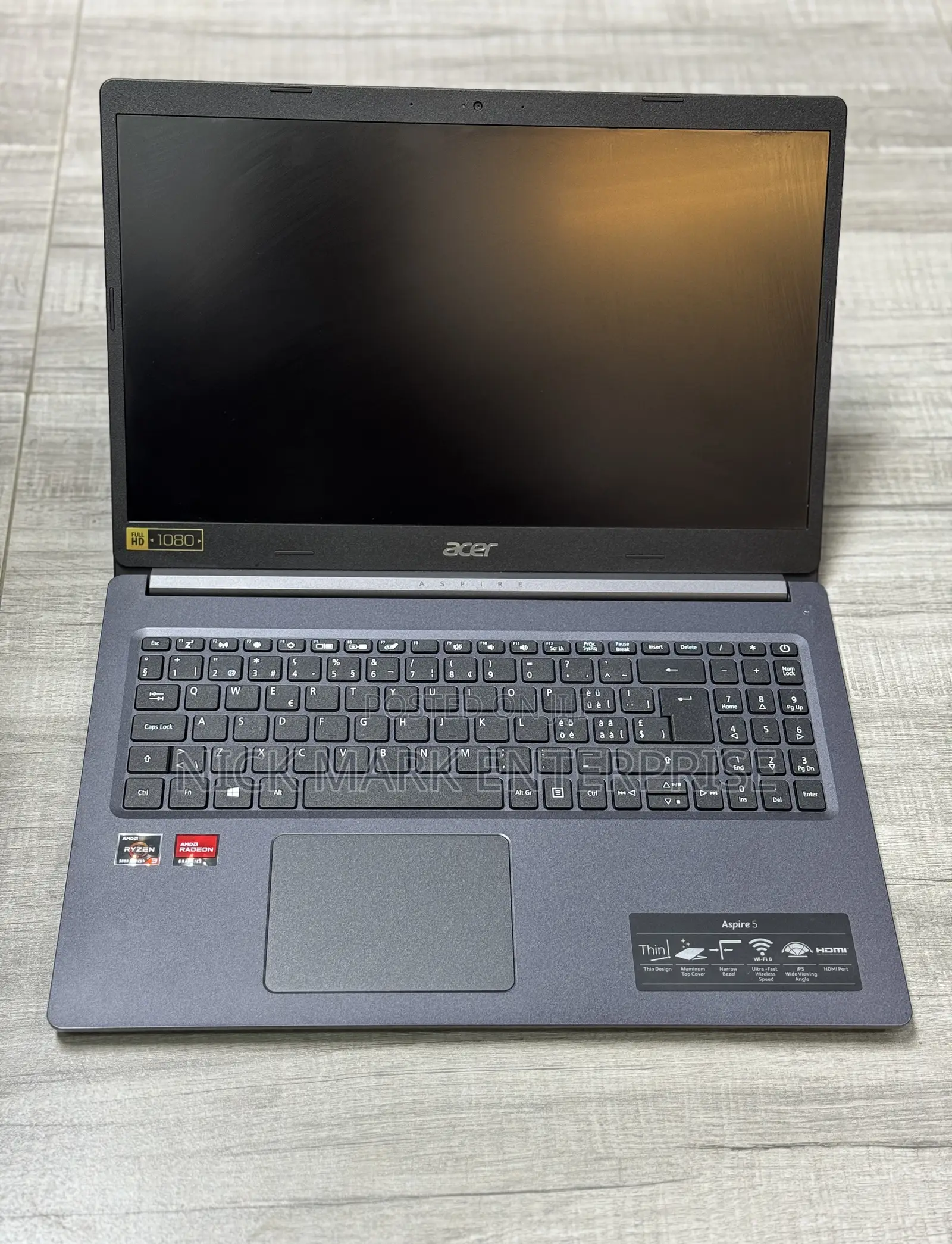 Laptop Acer Aspire A515-52 8GB AMD Ryzen 3 SSD 256GB