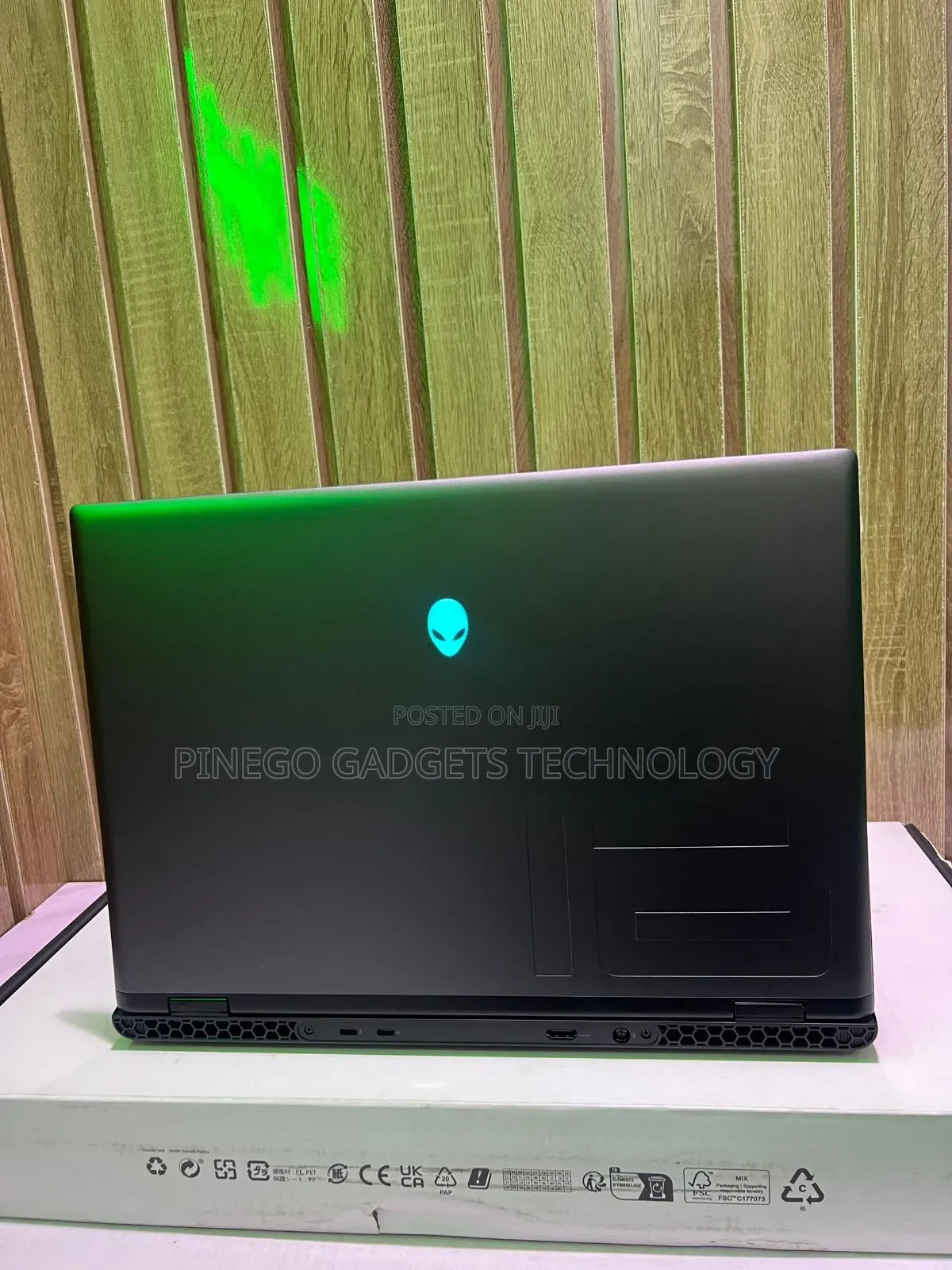 Laptop Dell Alienware M16 R2 16GB Intel Core Ultra 7 SSD 1T