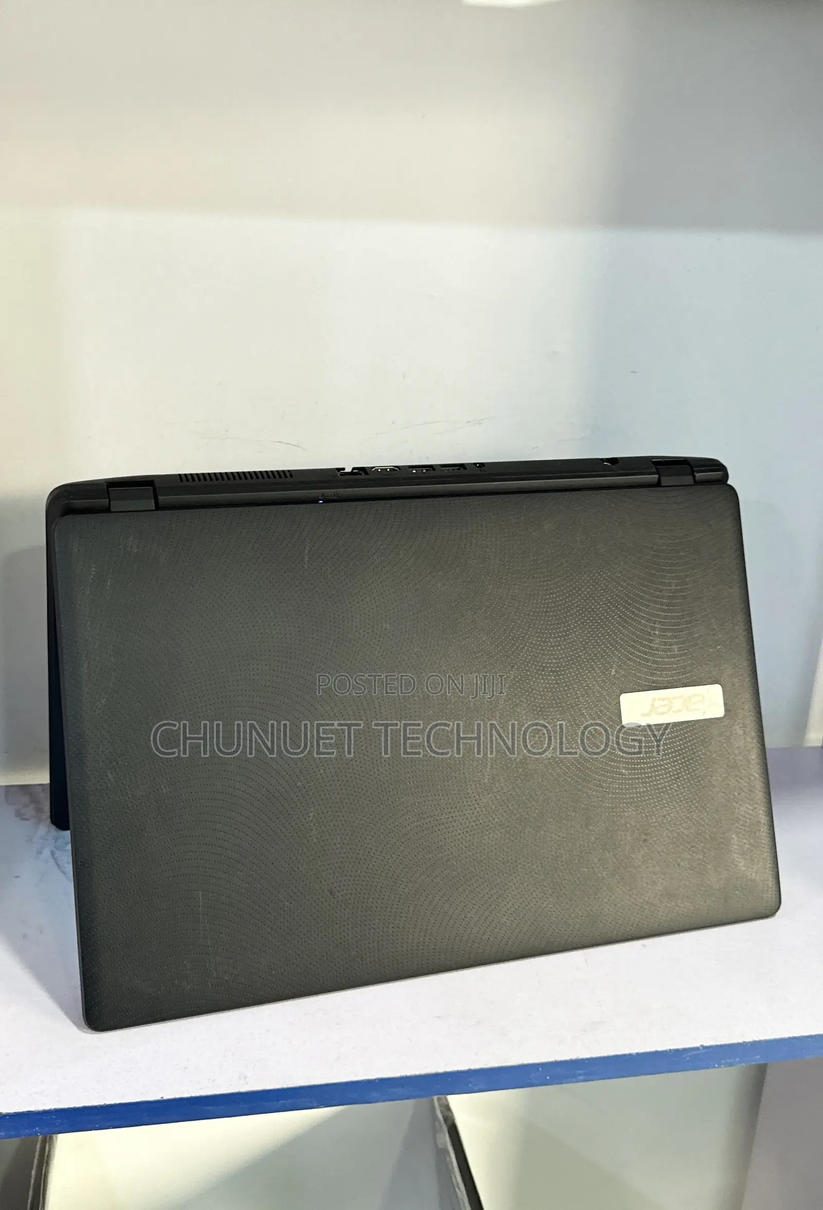 Laptop Acer Aspire ES1-512 4GB Intel Pentium HDD 320GB